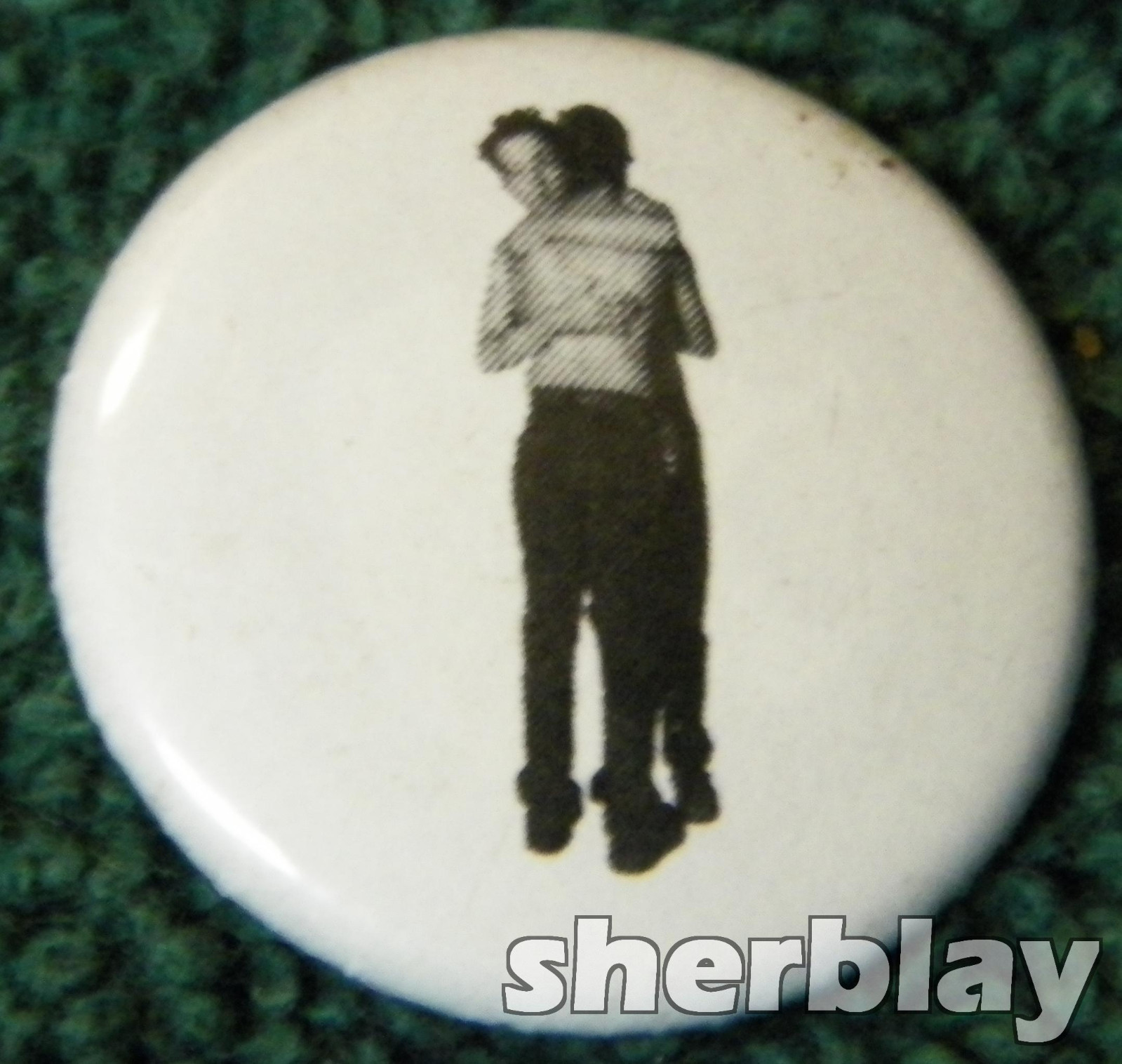 Vintage Pinback Button Pin Hugging  1" Diameter Men Hugging Man