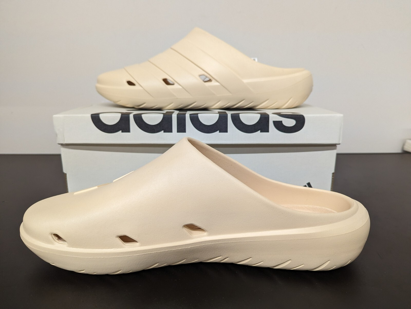 Adidas Clogs Adicane Slides Tan Sand Comfort Recovery Lightweight HQ9916- NIB