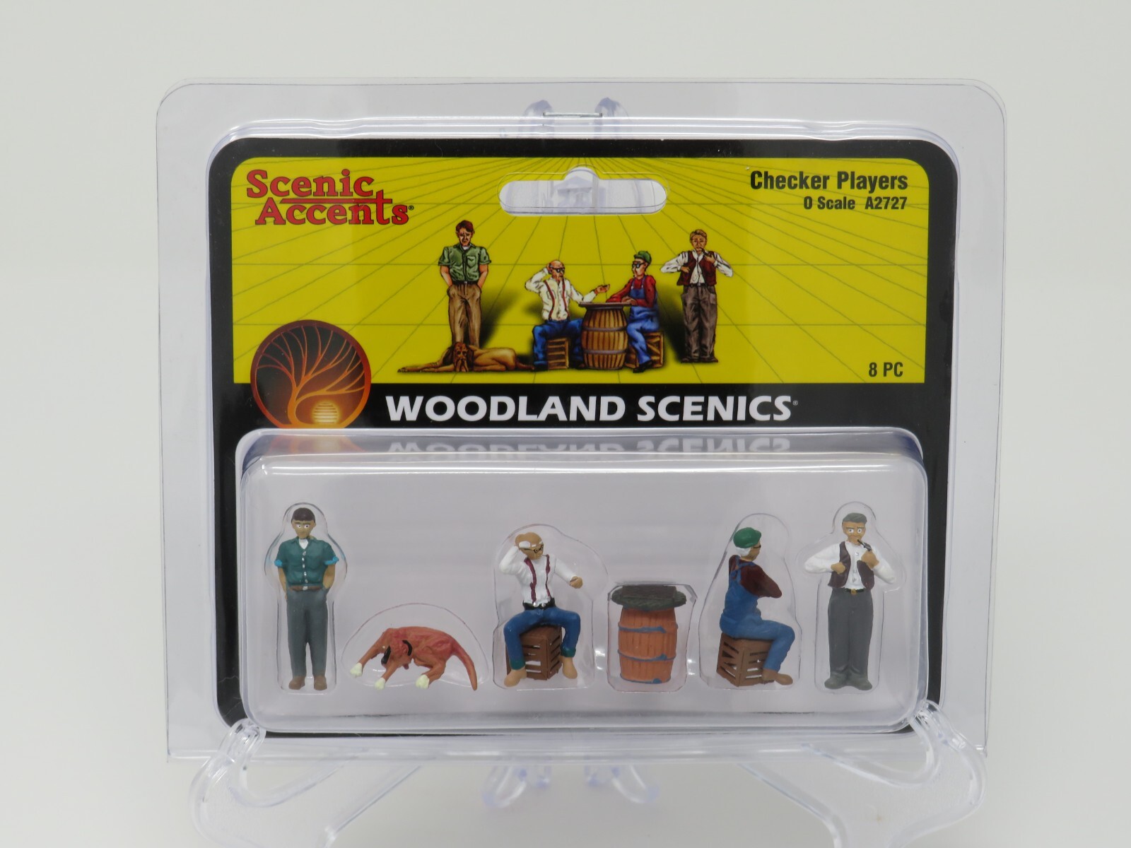Woodland Scenics O A2727 Checkers Players Old Men Dog Retired People Figure Set