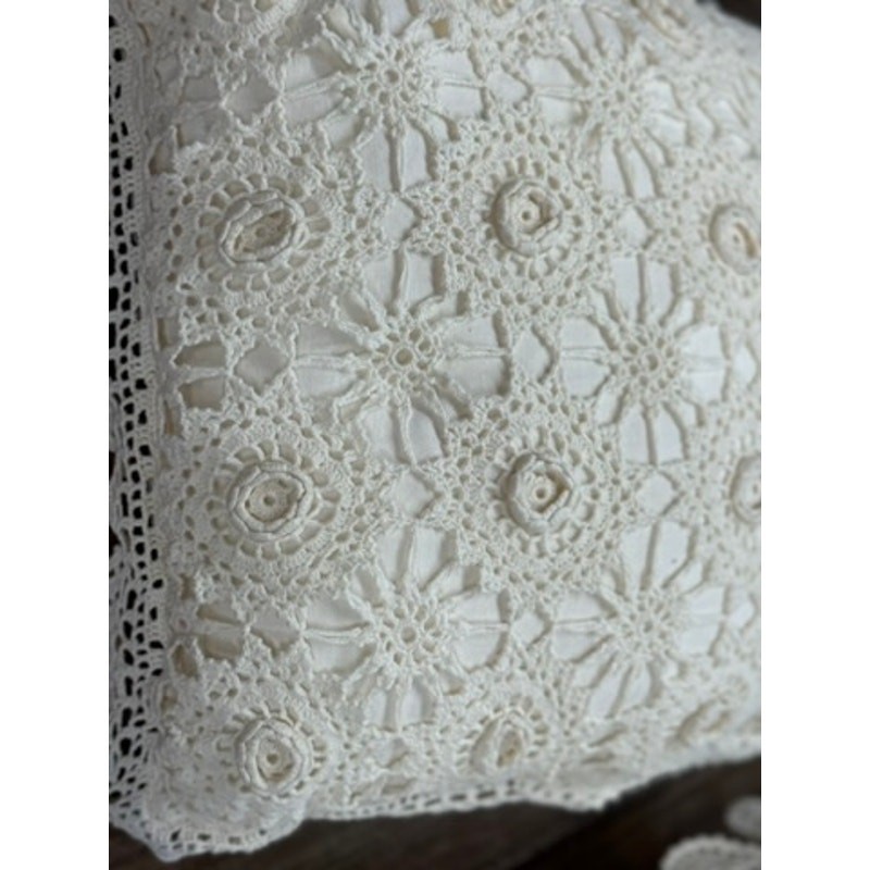 Set Of 2 vintage crochet pillows ,Victorian, PLZ READ, Needs Repair,Final Sale