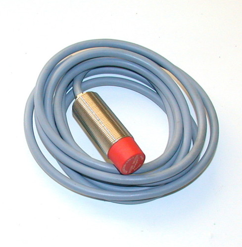 UP TO 2 NEW HONEYWELL MICRO SWITCH PROX SWITCHES 922AB3XMA9NL