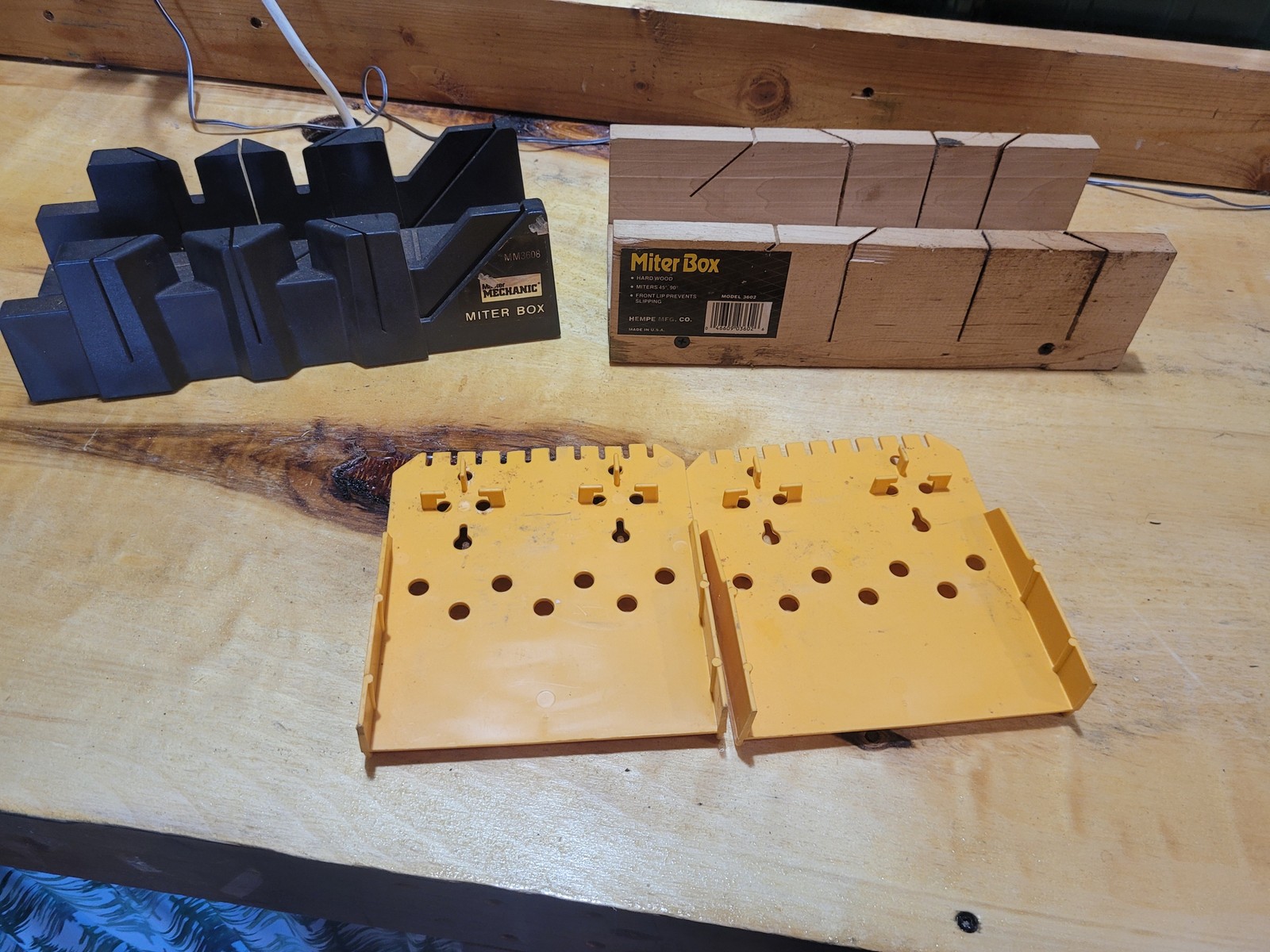 Miter Boxes & Small Tool Organizers – 4-Piece Workshop Lot