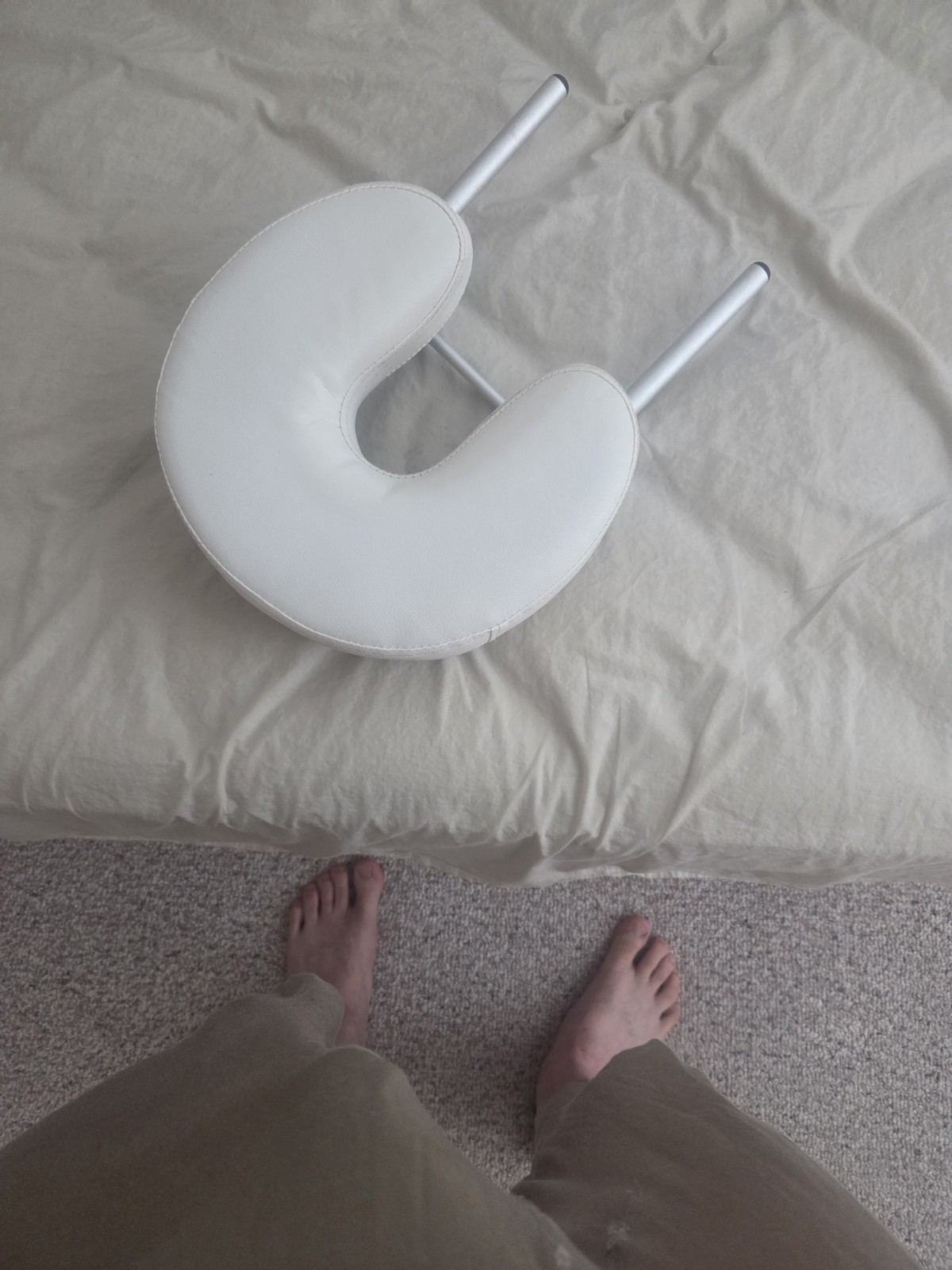 Lightweight White Portable Massage Table