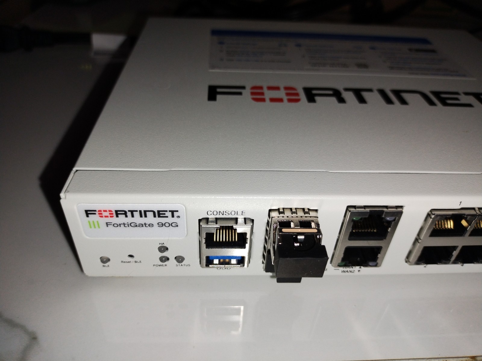 Fortinet FortiGate FG-90G Network Security/Firewall Appliance FG90G