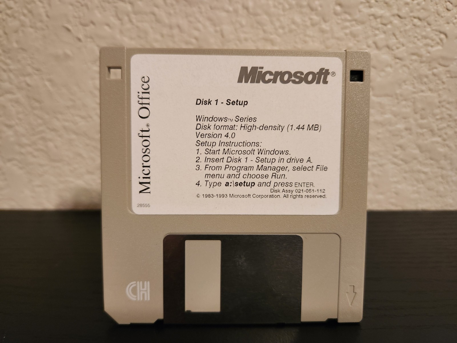 Vintage Microsoft Office Version 4.0 16 Floppy Disc 3.5" 1983-1993 Untested