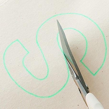 Clover Curved Scissors 140mm for Curved Cutting (36-616)