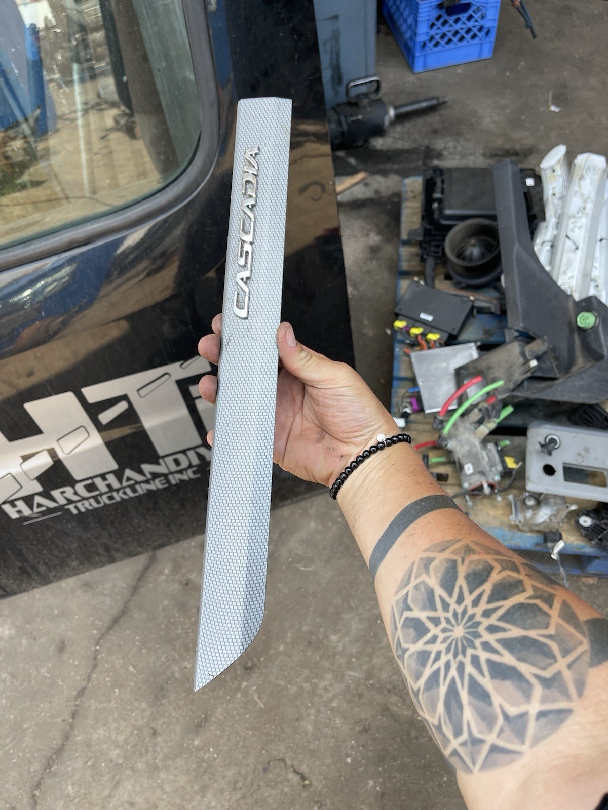 2018-2023 FREIGHTLINER CASCADIA FRONT RIGHT DASH MOLDING TRIM 22-73800-000 OEM