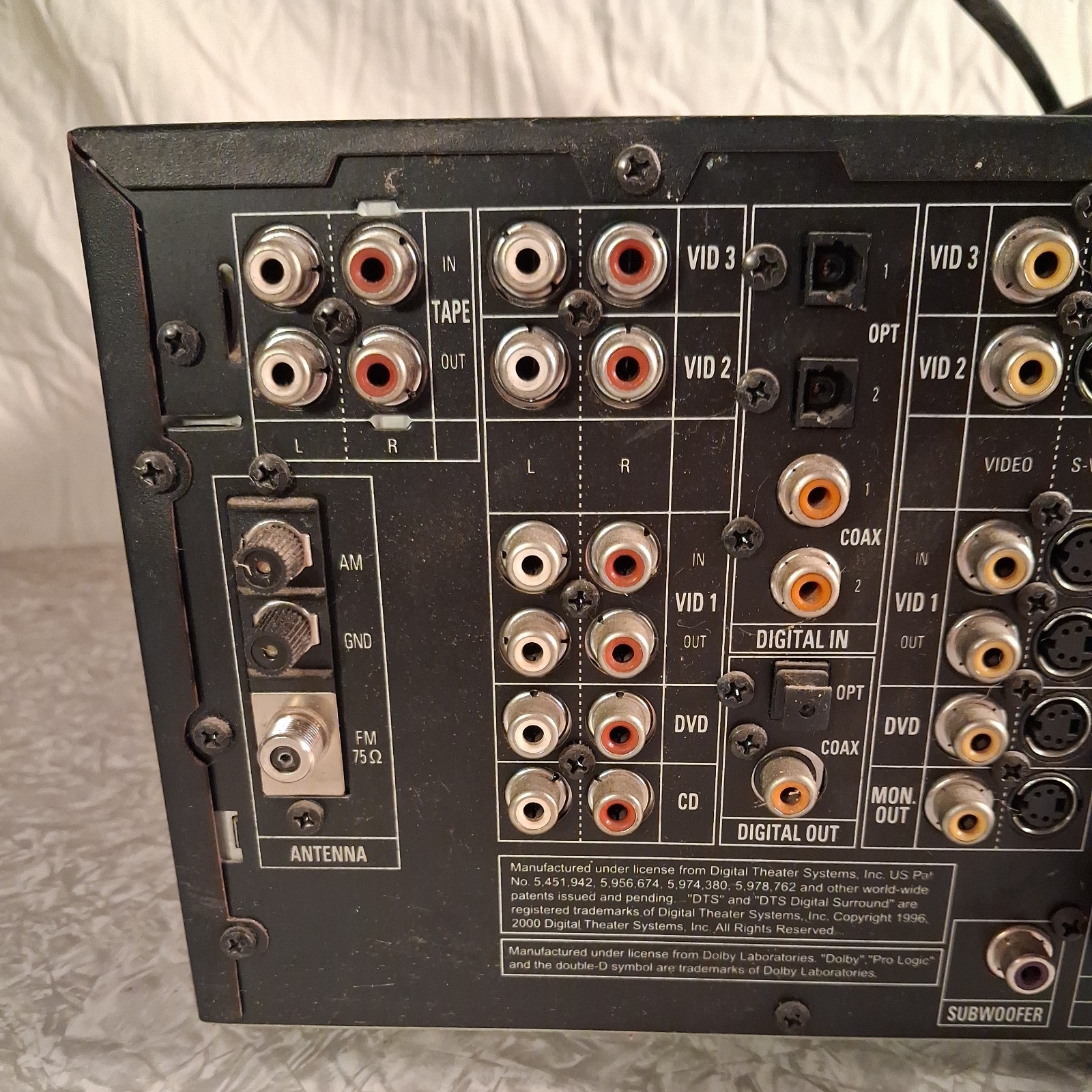 Harman Kardon AVR 120 AUDIO/VIDEO Receiver 200W - Untested As Is - Powers On