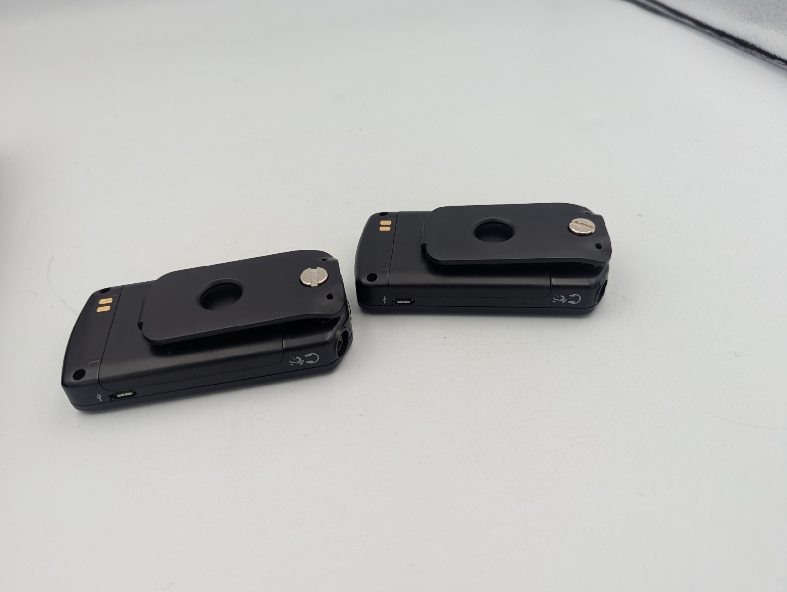 LISTEN TECHNOLOGIES LT-84-03 With Case