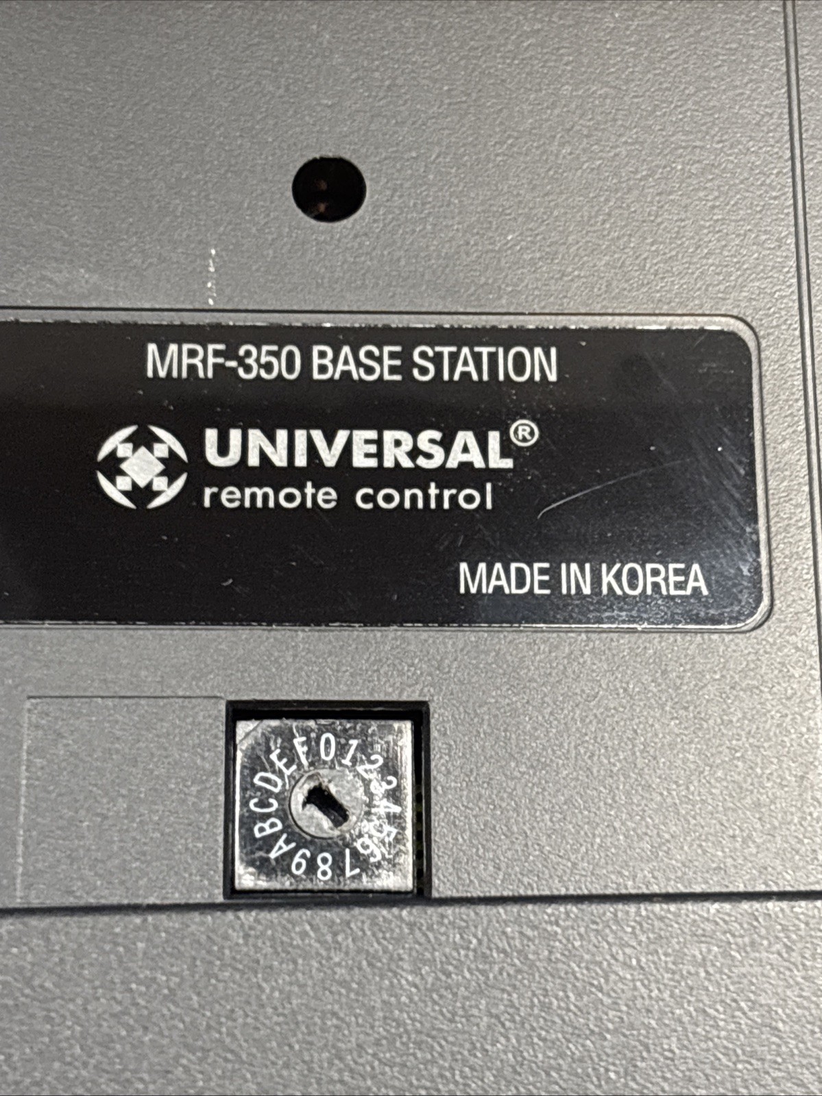 Universal URC MRF-350 Base Station