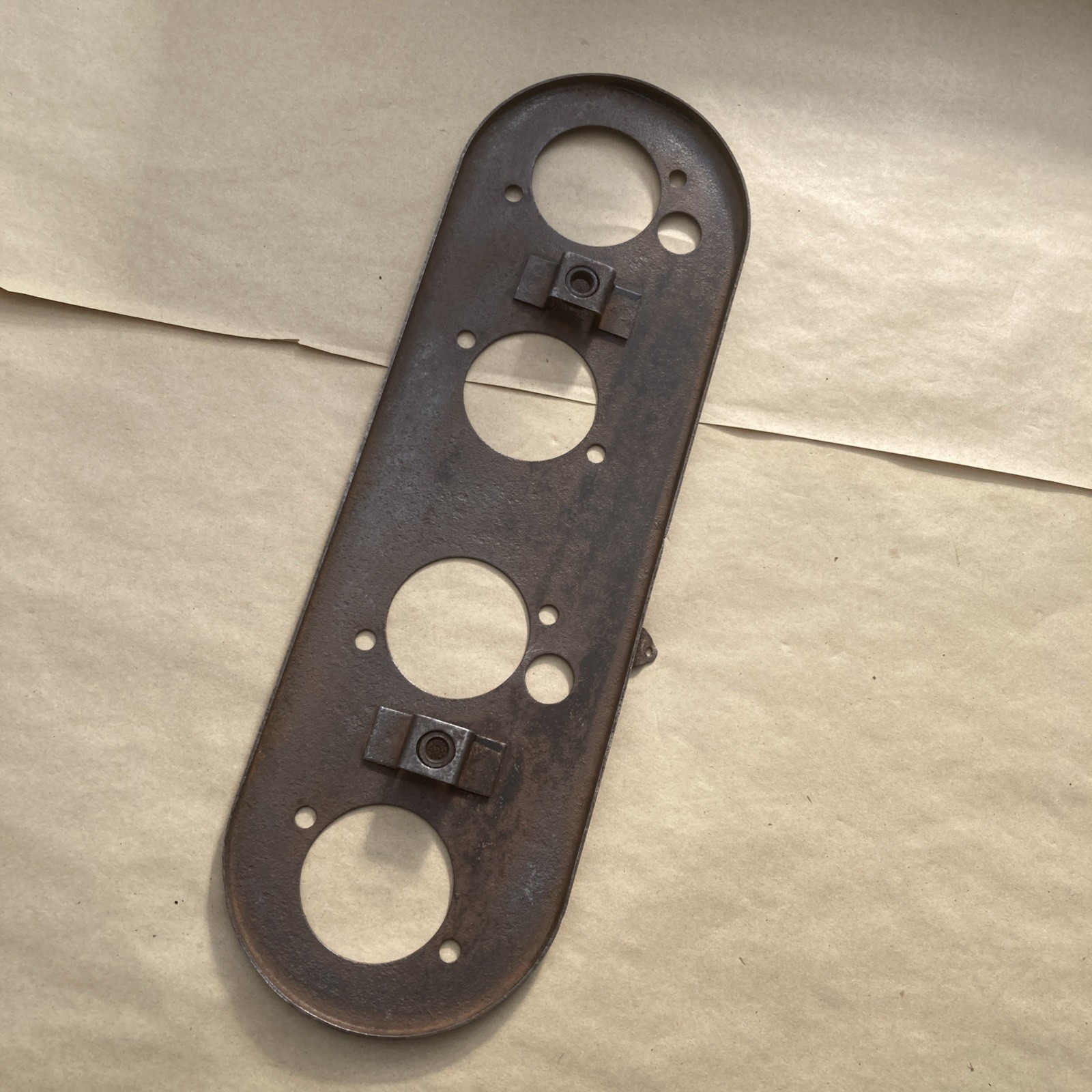Holbay Hunter Twin Weber DCOE Air Filter Box Base Plate #1