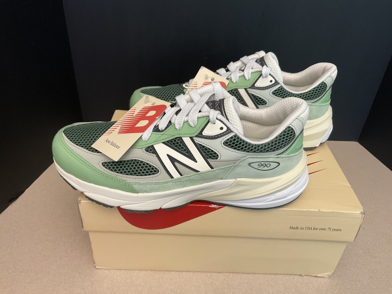 New! Mens New Balance 990v6 Made In USA Avocado / Natural Mint Shoes. Size 9D.