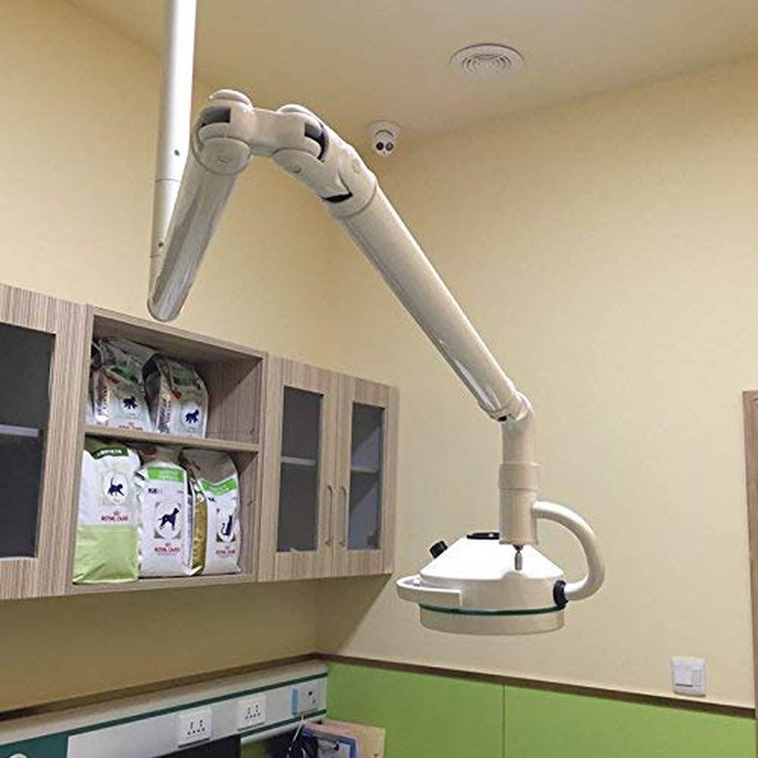Worldwidely Popular and Upgraded 36W Ceiling Mounted LED Surgical Medical Exa...