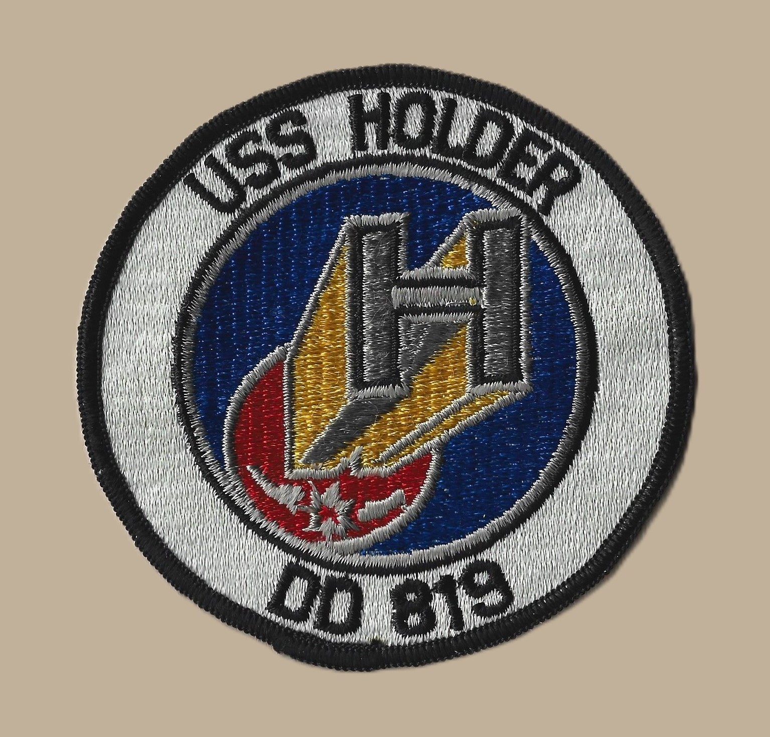 US Navy DD-819 USS Holder Destroyer Ship Patch 1946-1976 (02)