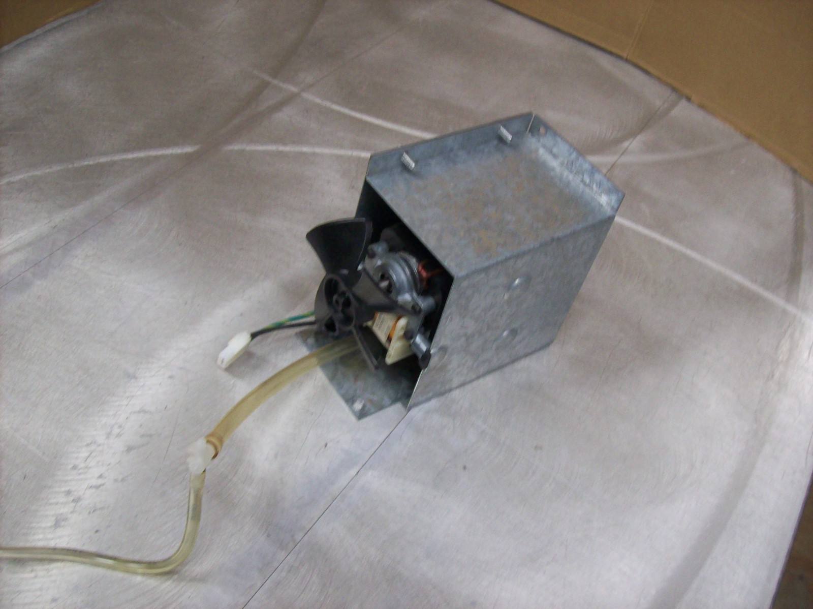 Manitowoc Genuine OEM NOS Air Pump 000000444