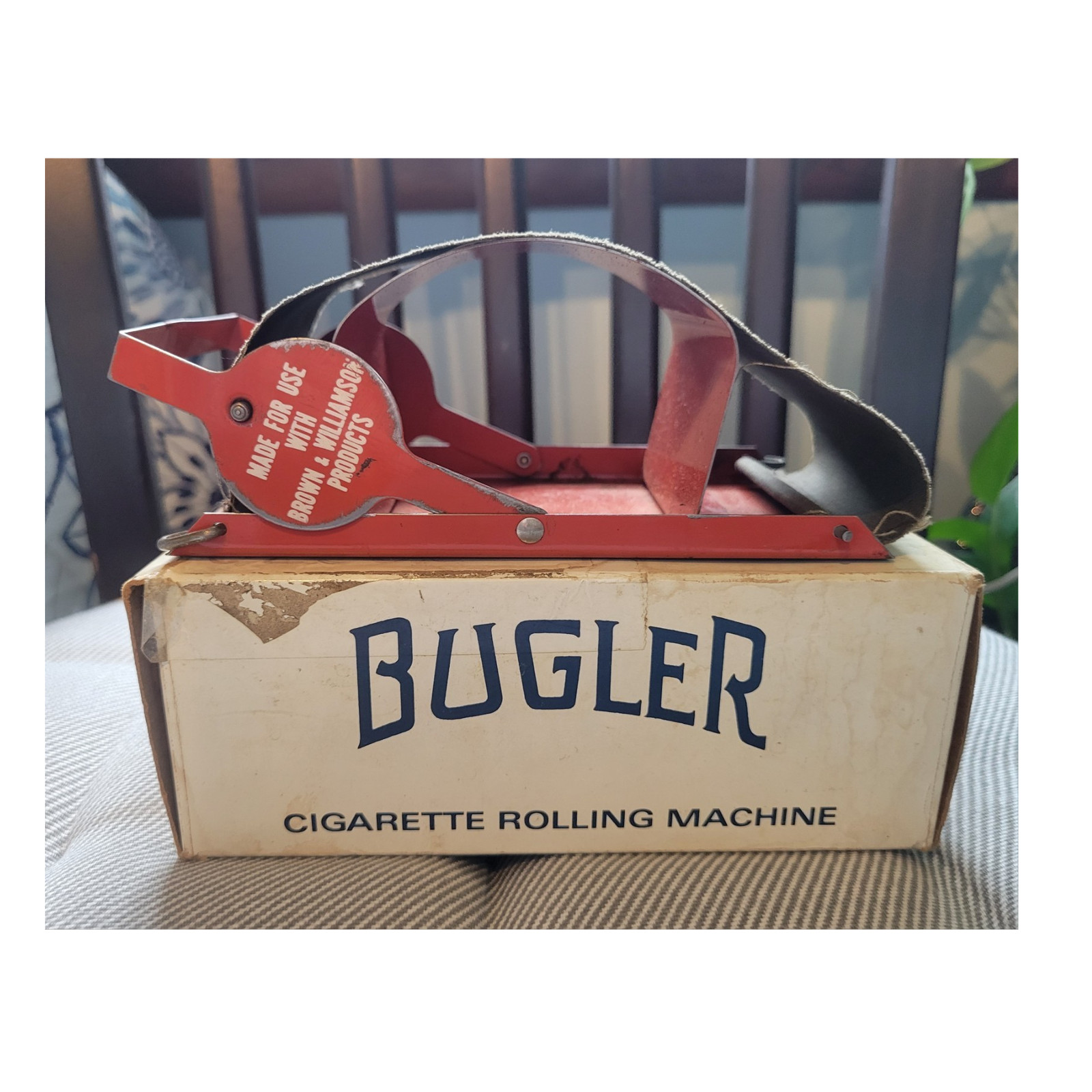 Bugler Cigarette Rolling Machine Roller with Box