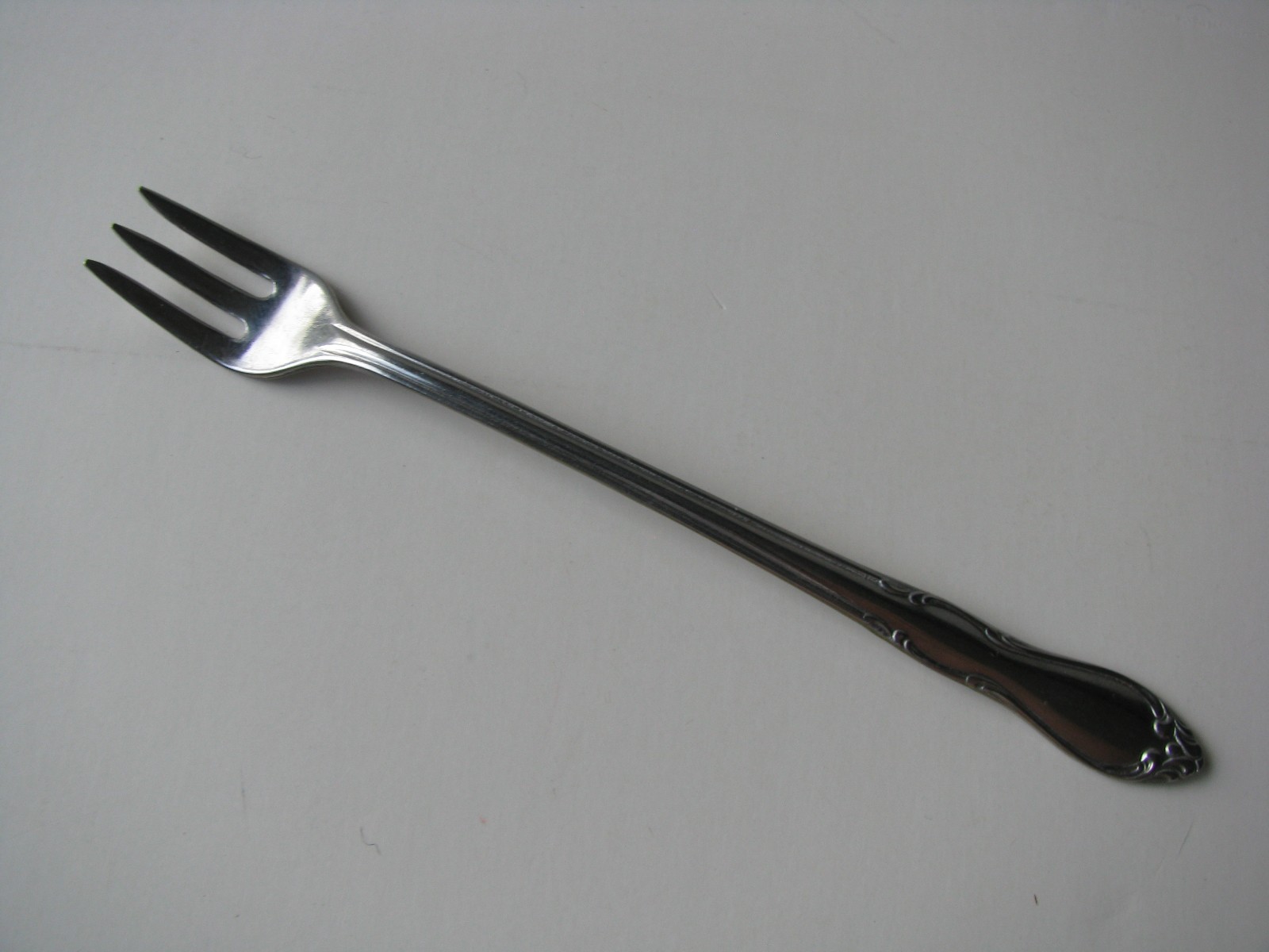 Vtg Homestead Olive Fork Serving Simeon L & George H Rogers Co Stainless Oneida