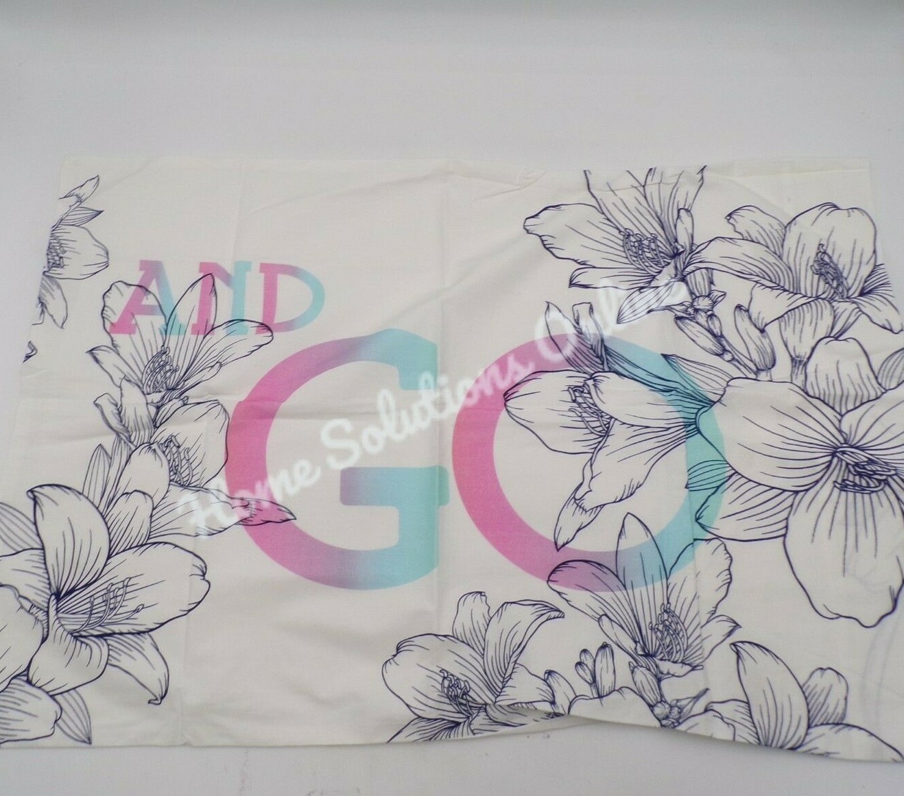 Pottery Barn Teen Get Up & Go Floral Pillowcase Stnd Multi #9525Q- 1 Pillowcase