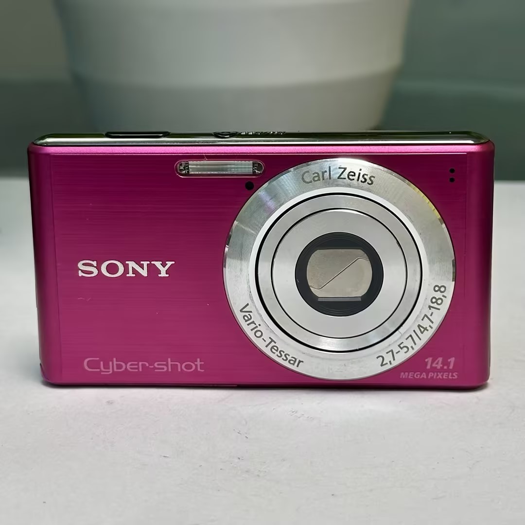 SONY Cyber-shot DSC-W530 Digital Camera 14.1 MP 4x Optical Zoom Pink - English