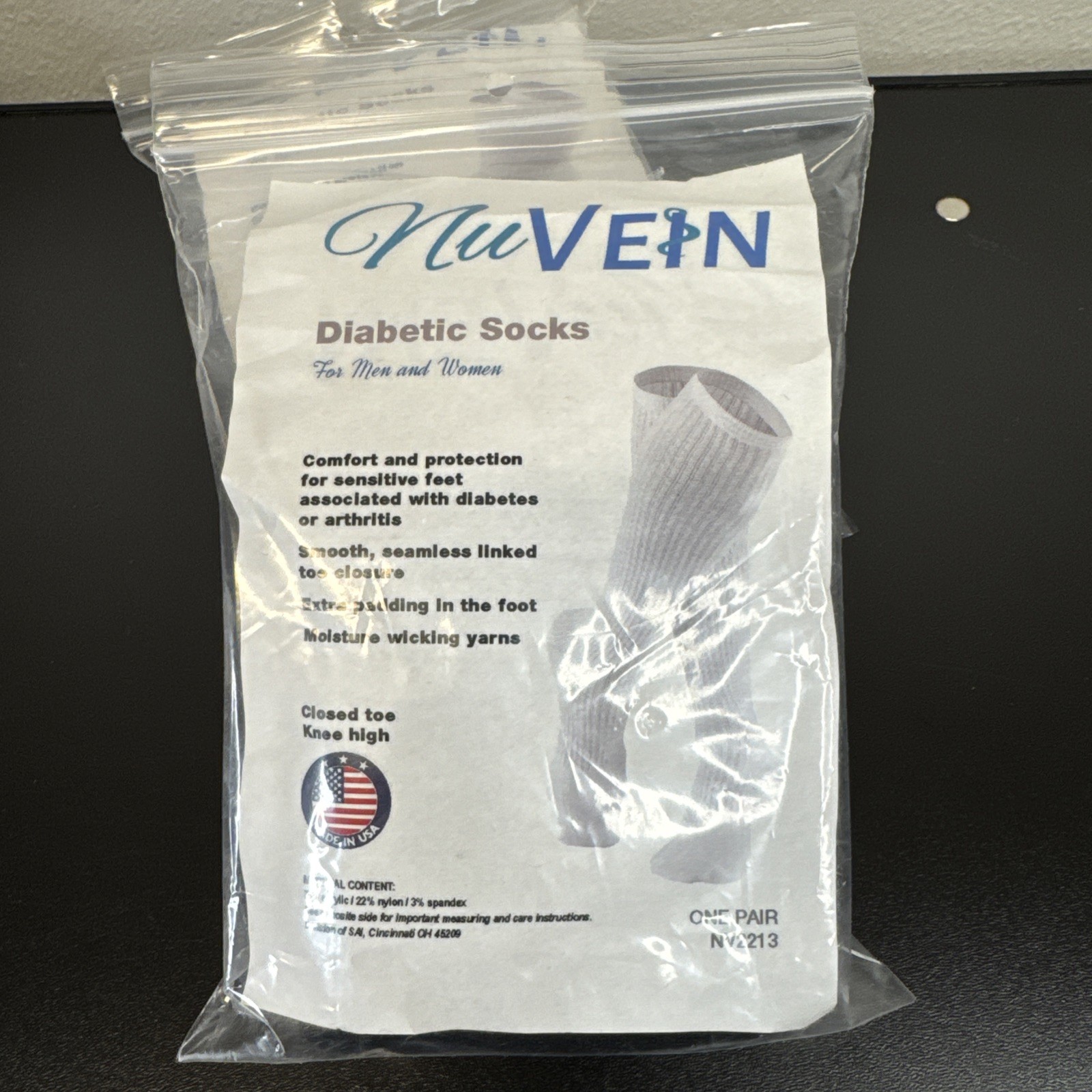 2 Pack NuVein Compression Socks 8-15mmHg Support For Men Medium Knee High