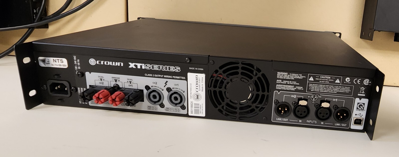 crown xti 4002 professional power amplifier