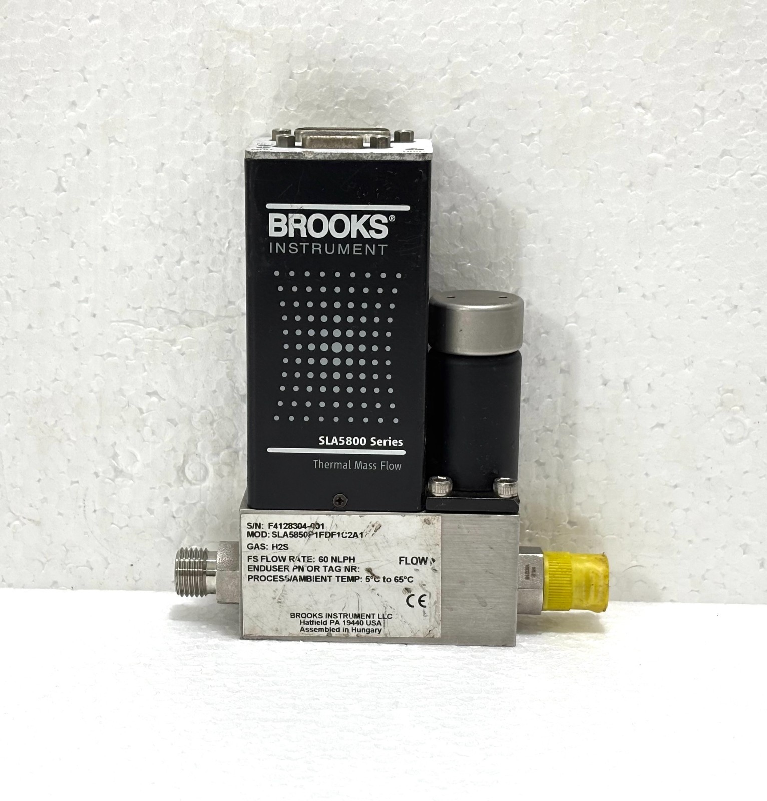 Brooks Instruments SLA5850P1FDF1C2A1 Thermal Mass Flow Controller Gas H2s