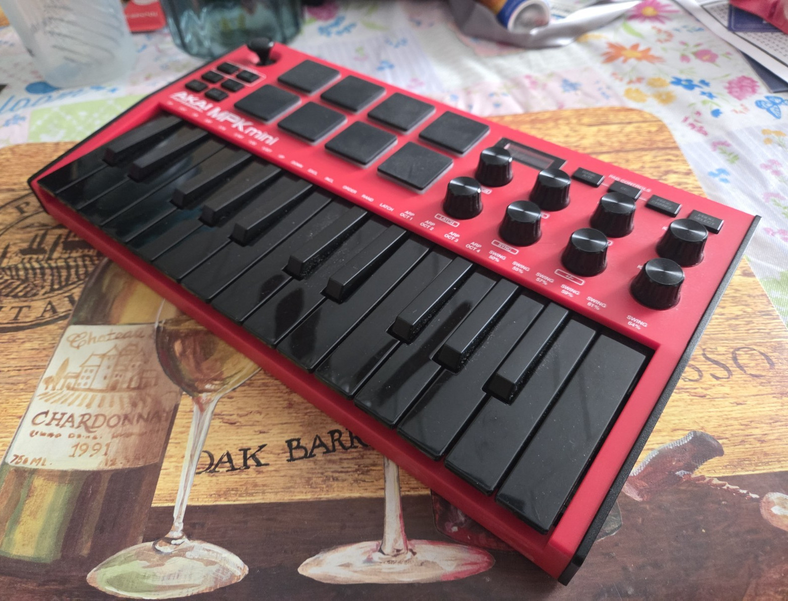 Akai Professional MPK mini 25-Key USB MIDI Controller Keyboard Red