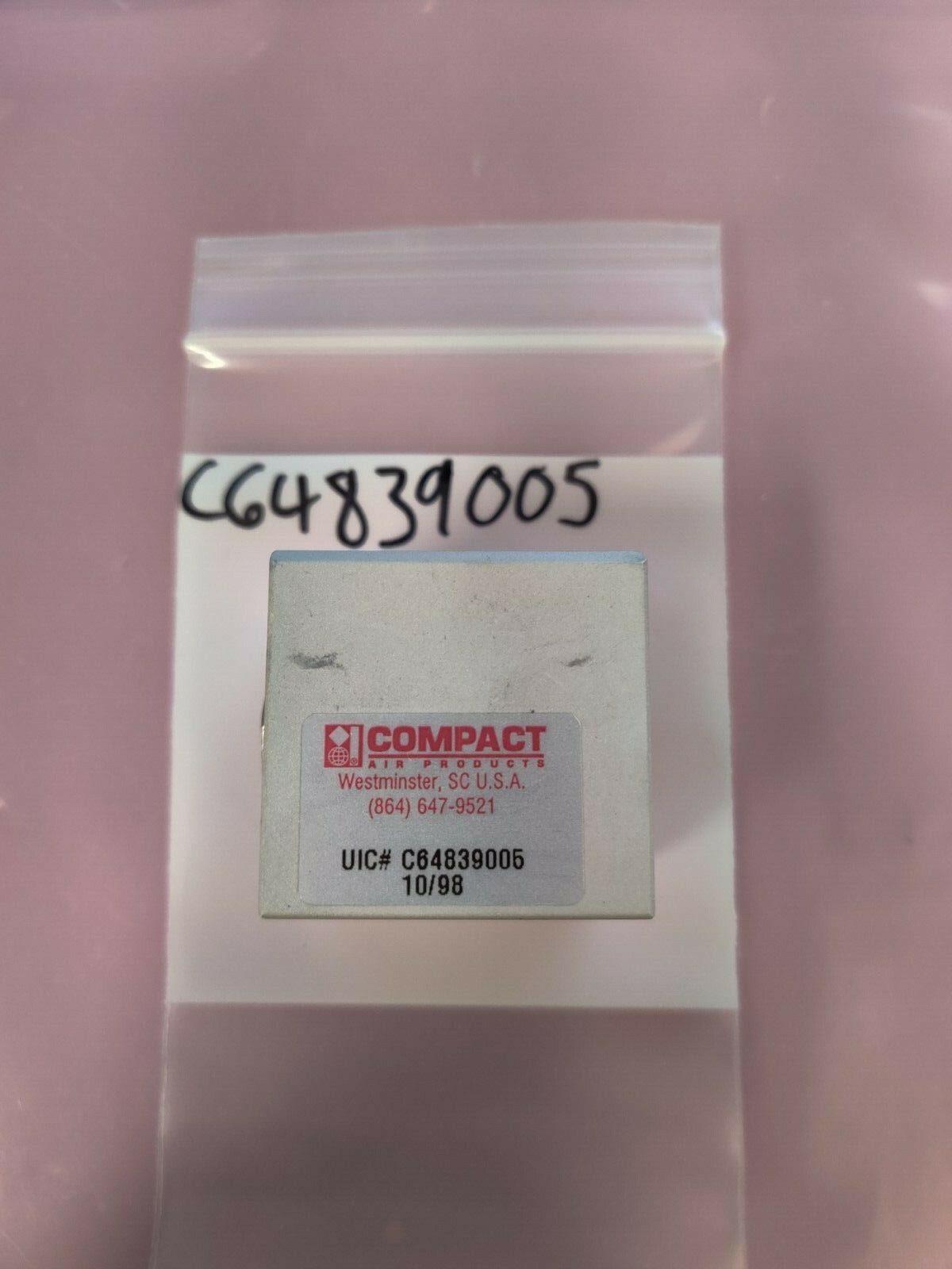 Universal Instruments Air Cylinder C64839005