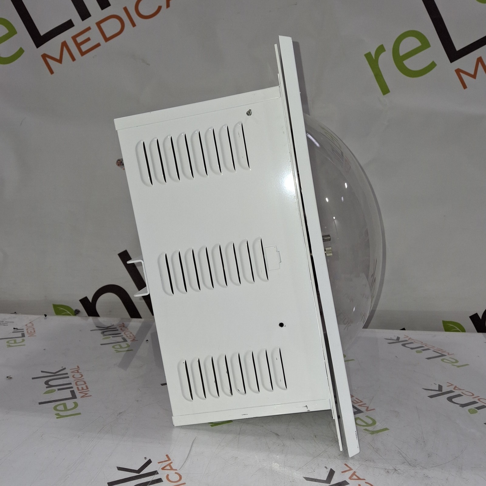 Skytron Mini Argos Surgical Light