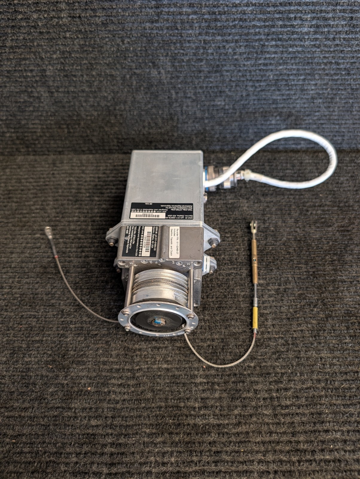 Garmin GSA 81 Servo Part# 011-00878-20 w/ GSM 86 Gearbox Part# 011-01904-00