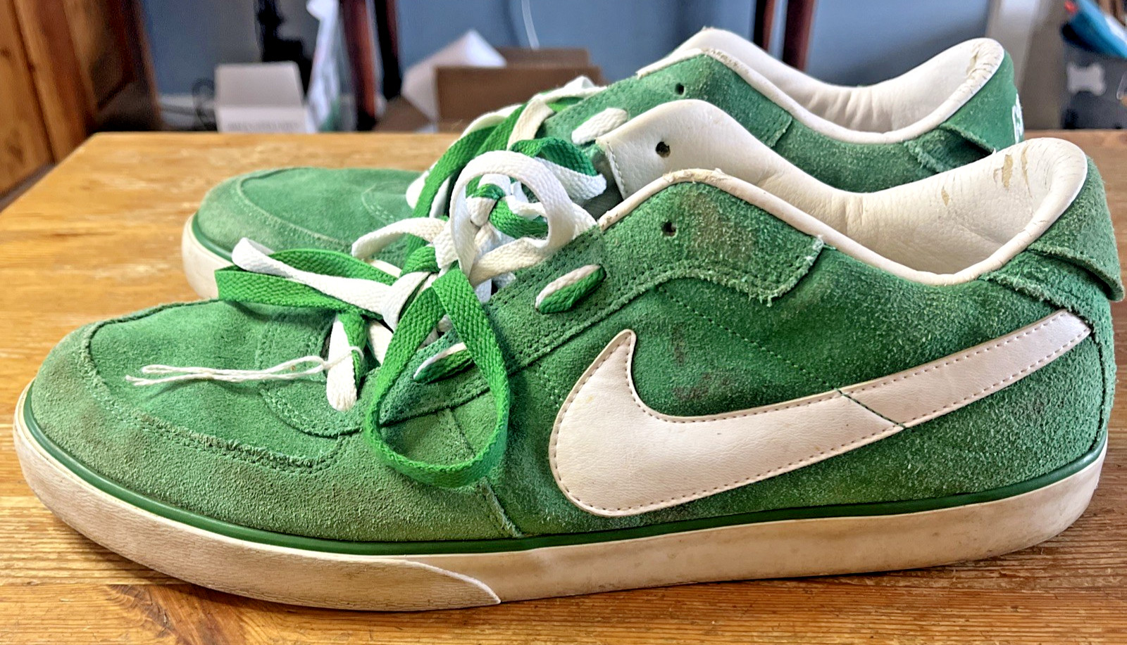 Vintage Nike 6.0 Mavrk Low Green Suede Skate Shoes 313067-311 Men's Size 13