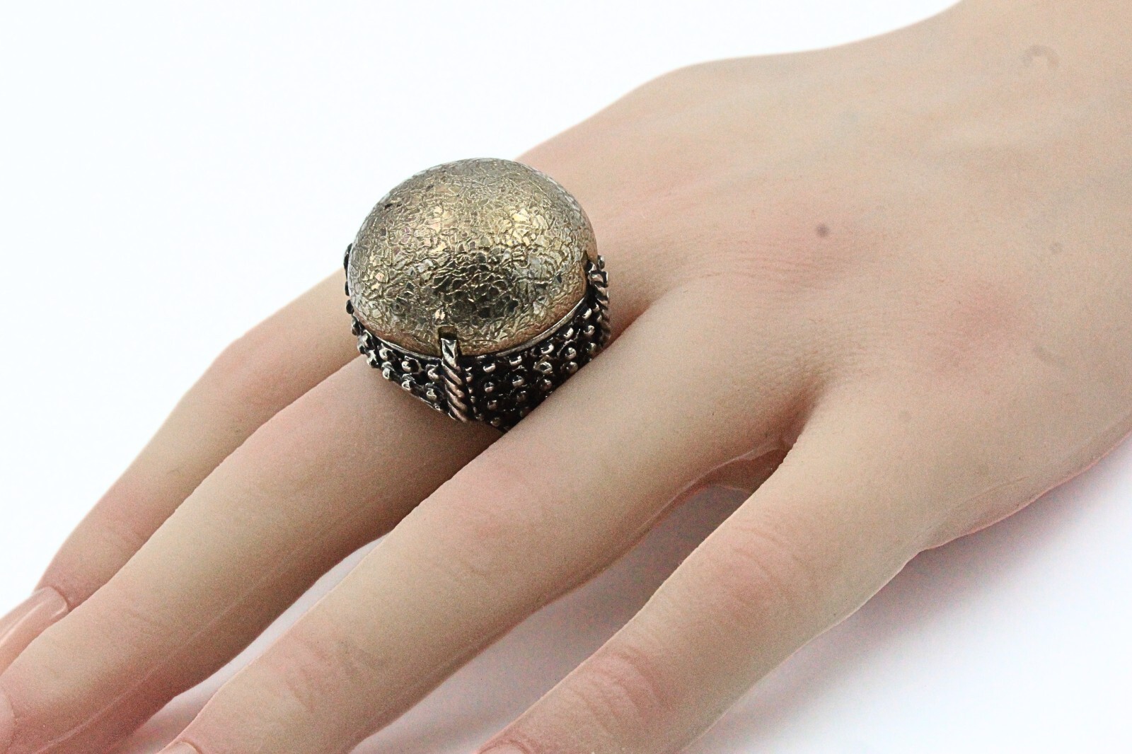 Hallmarked Large Studio Artisan Modernist Sterling Silver Bronze Ring Sz 6.75