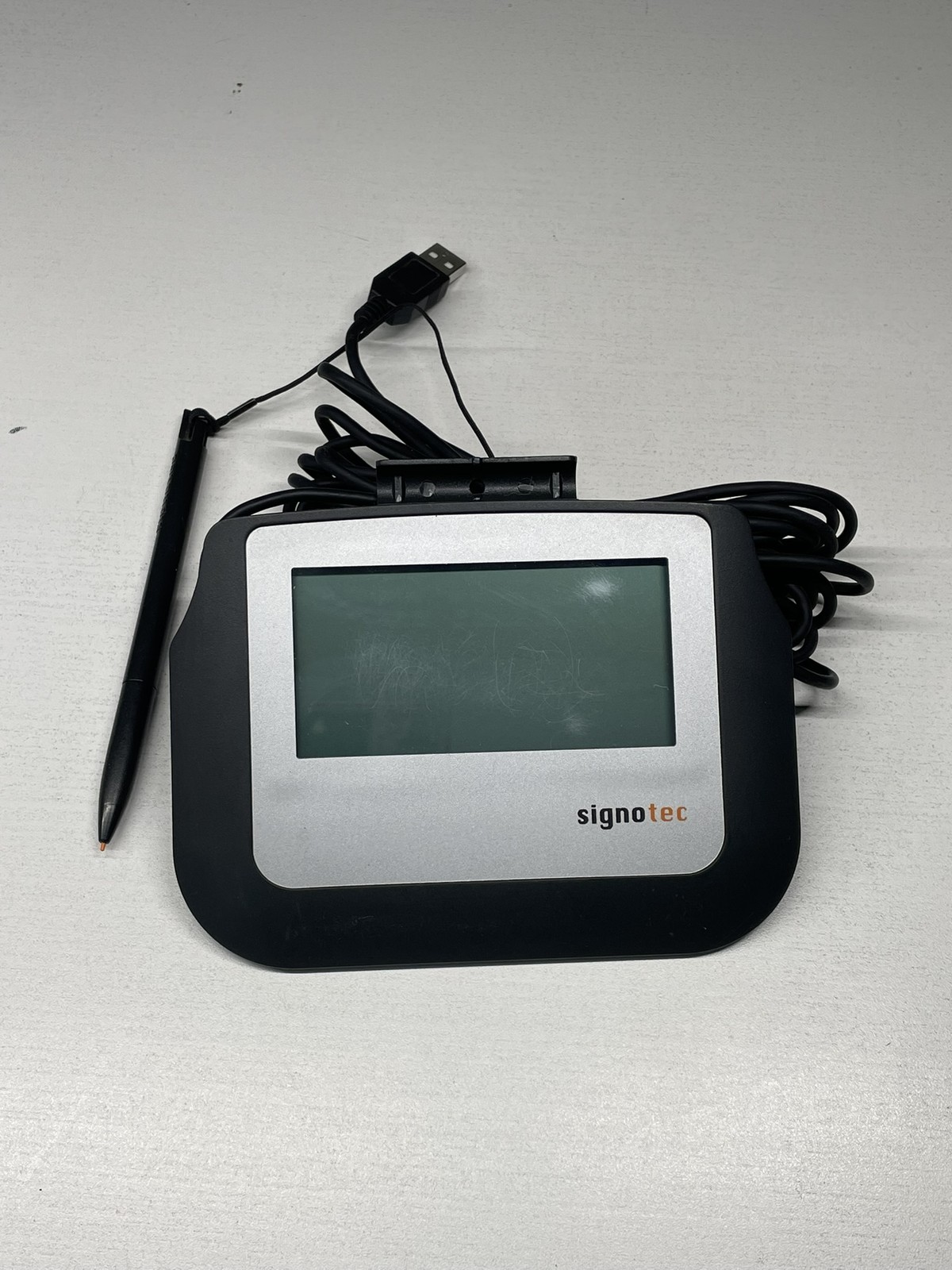 Signotec ST-CE1075-2-U100 Omega LCD Signature Pad, USB, Good Condition
