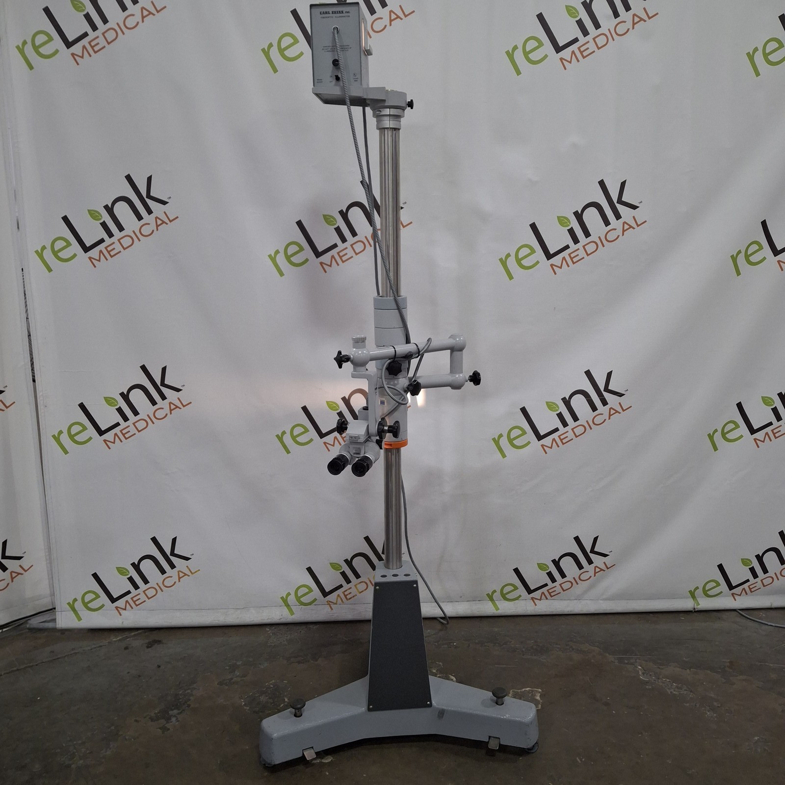 Carl Zeiss OPMI 1 Surgical Microscope
