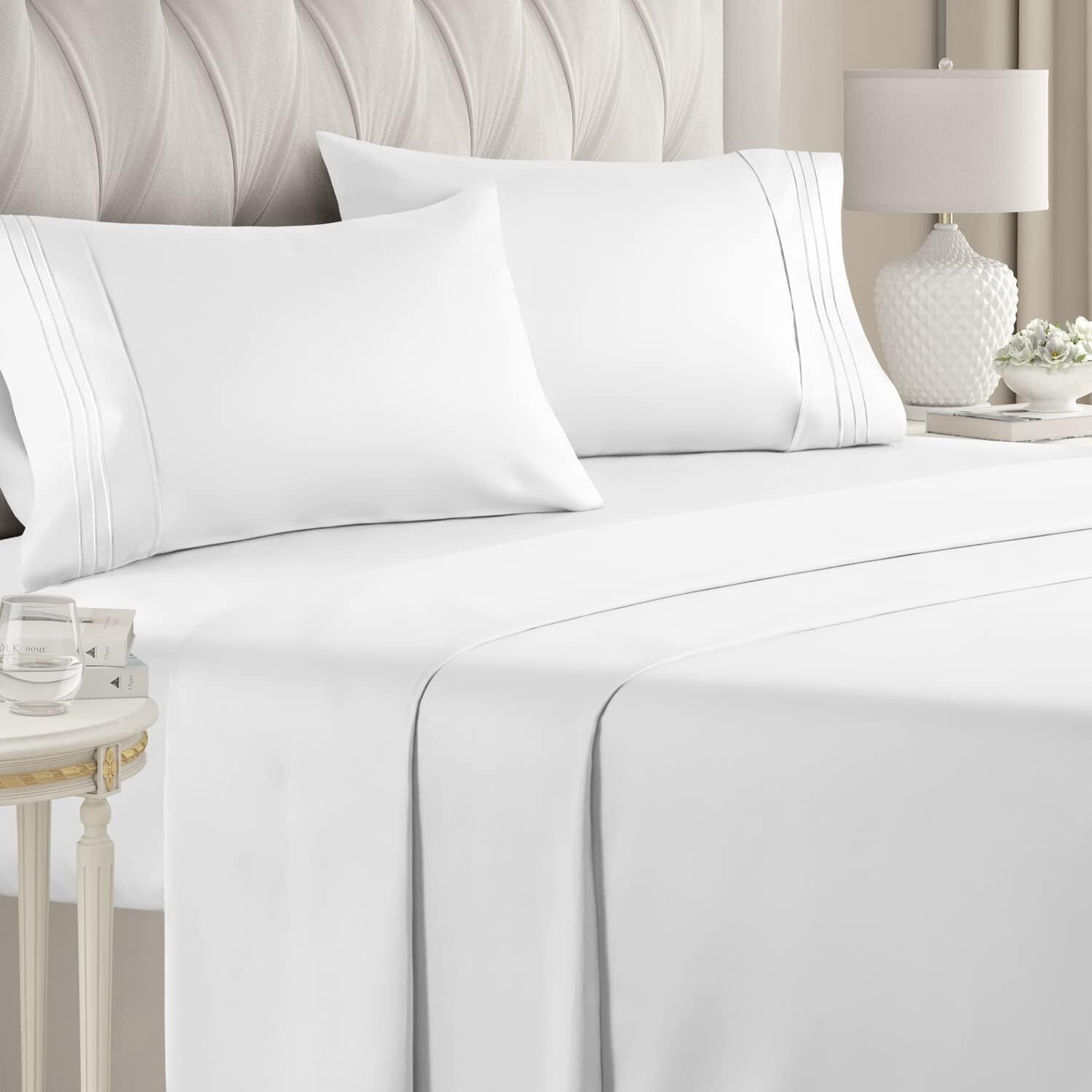 Queen Size 4 Piece Bedding Sheet Set - Breathable & Cooling Bed Sheets - Hotel L