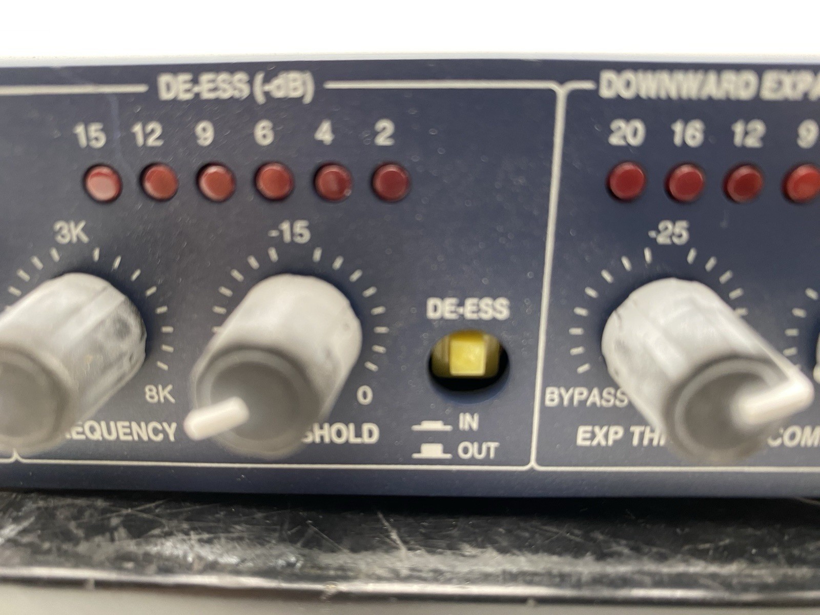 SYMETRIX 528E Analog VOICE PROCESSOR