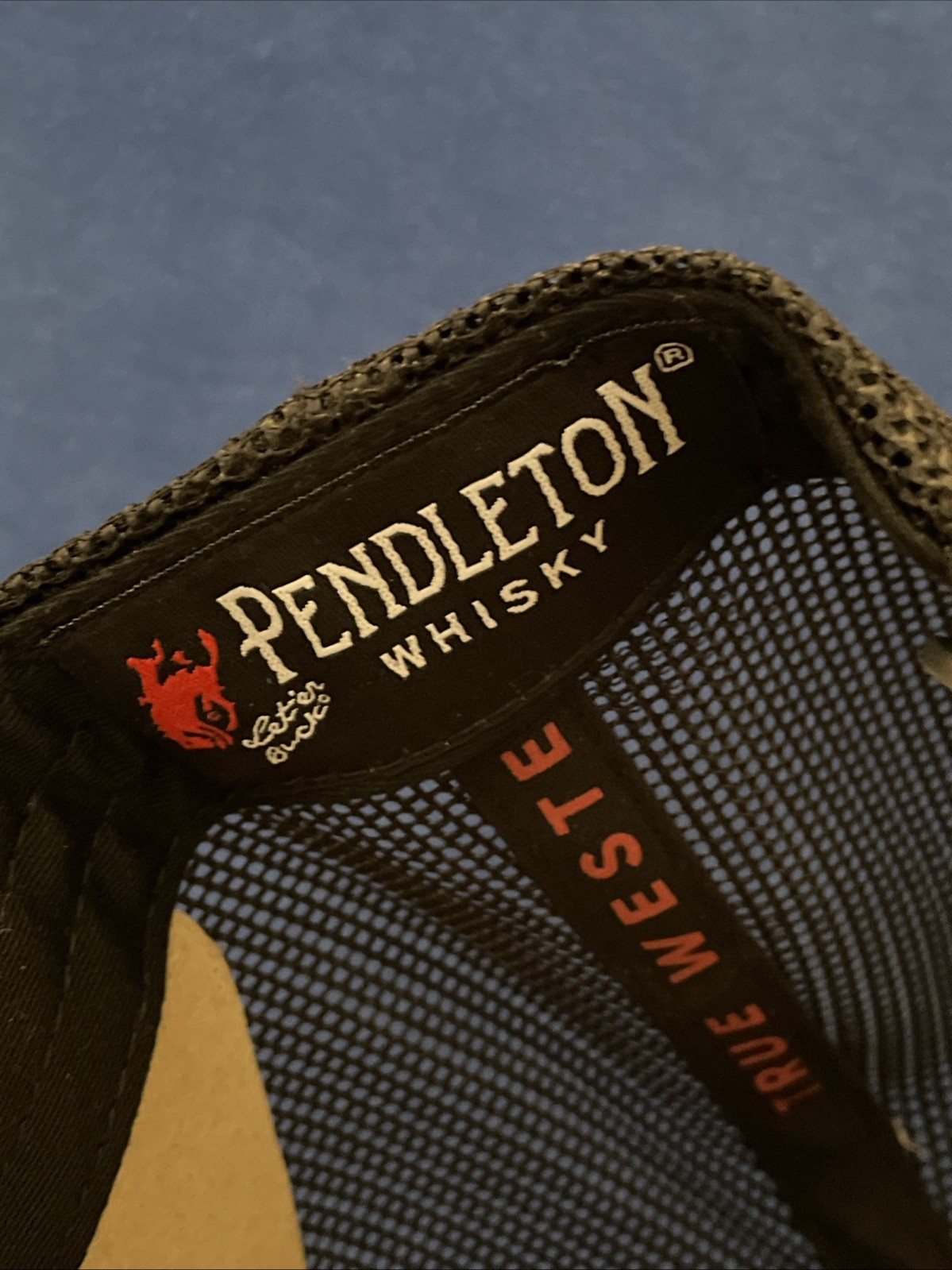 Pendleton Whiskey LET'ER BUCK Mesh Snapback Black Hat w/4" Metal Belt Buckle