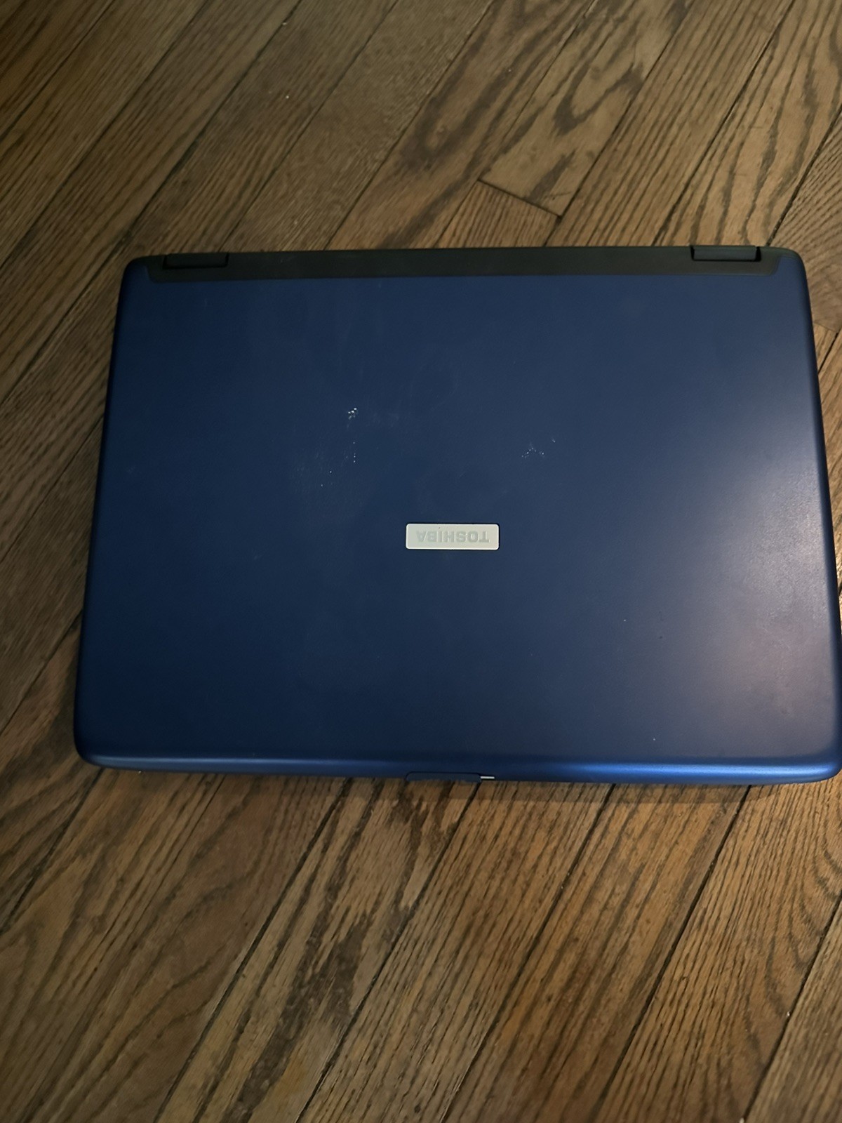Toshiba Satellite A75-S206 Vintage Laptop For Parts Untested
