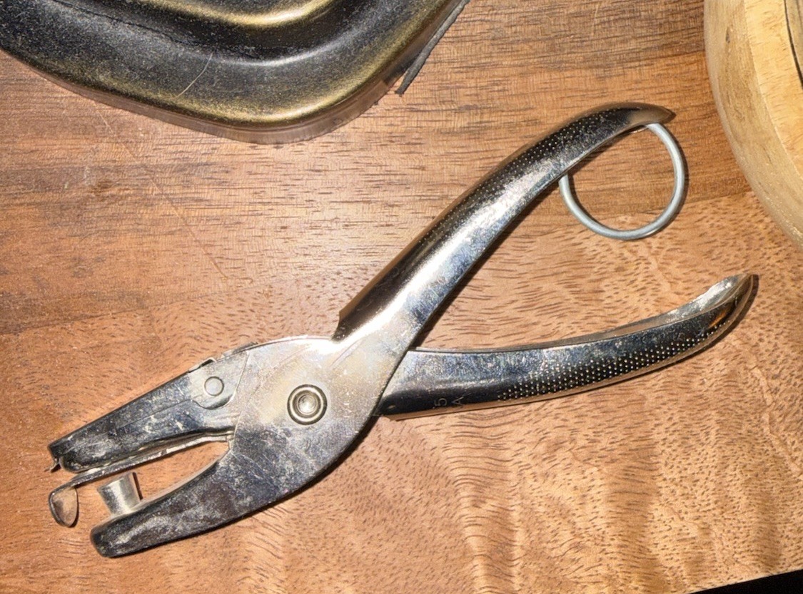 vintage Swingline hold punch