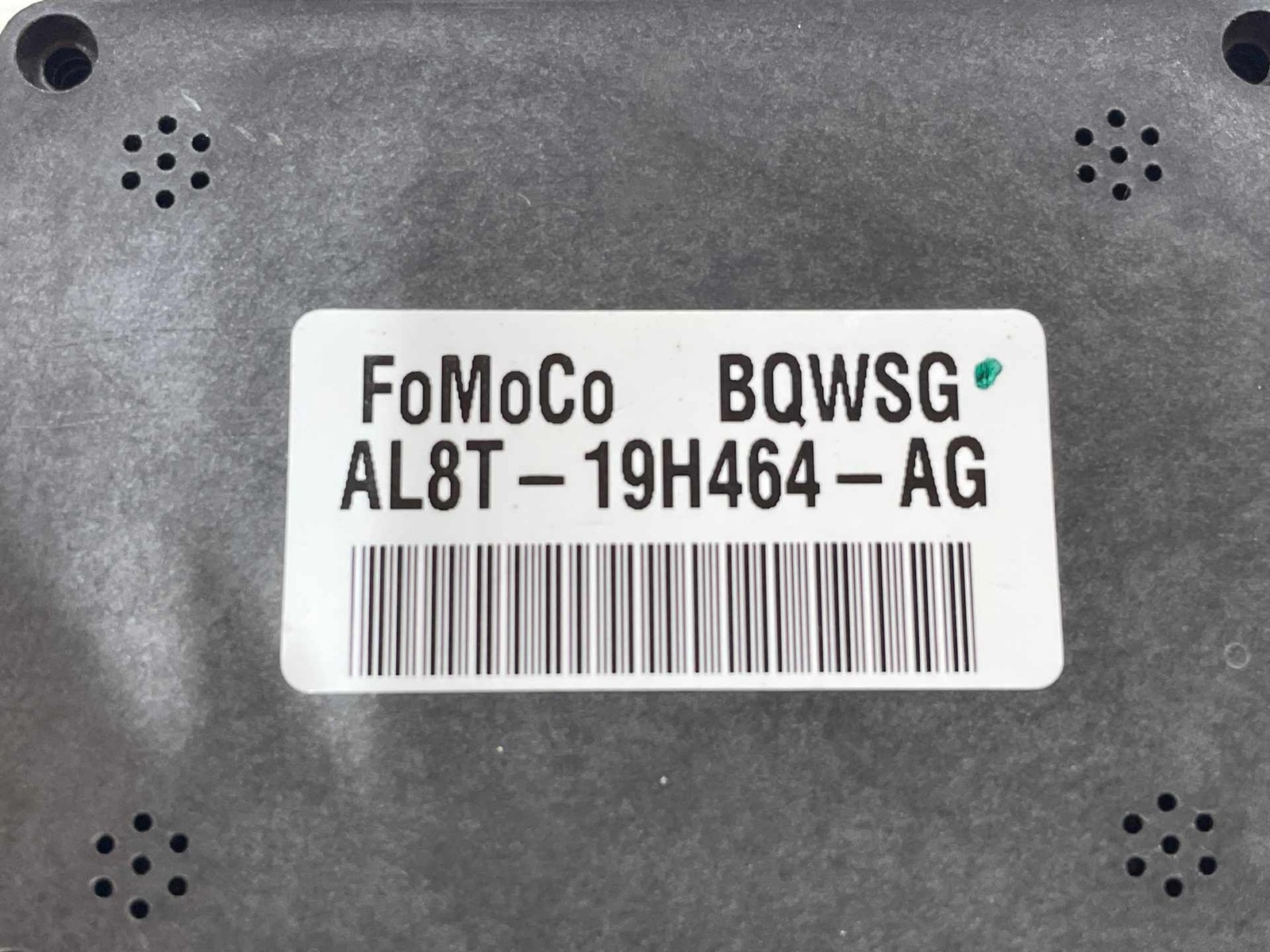 FITS 2011 - 2012 FORD ESCAPE RADIO ANTENNA CONTROL MODULE OEM