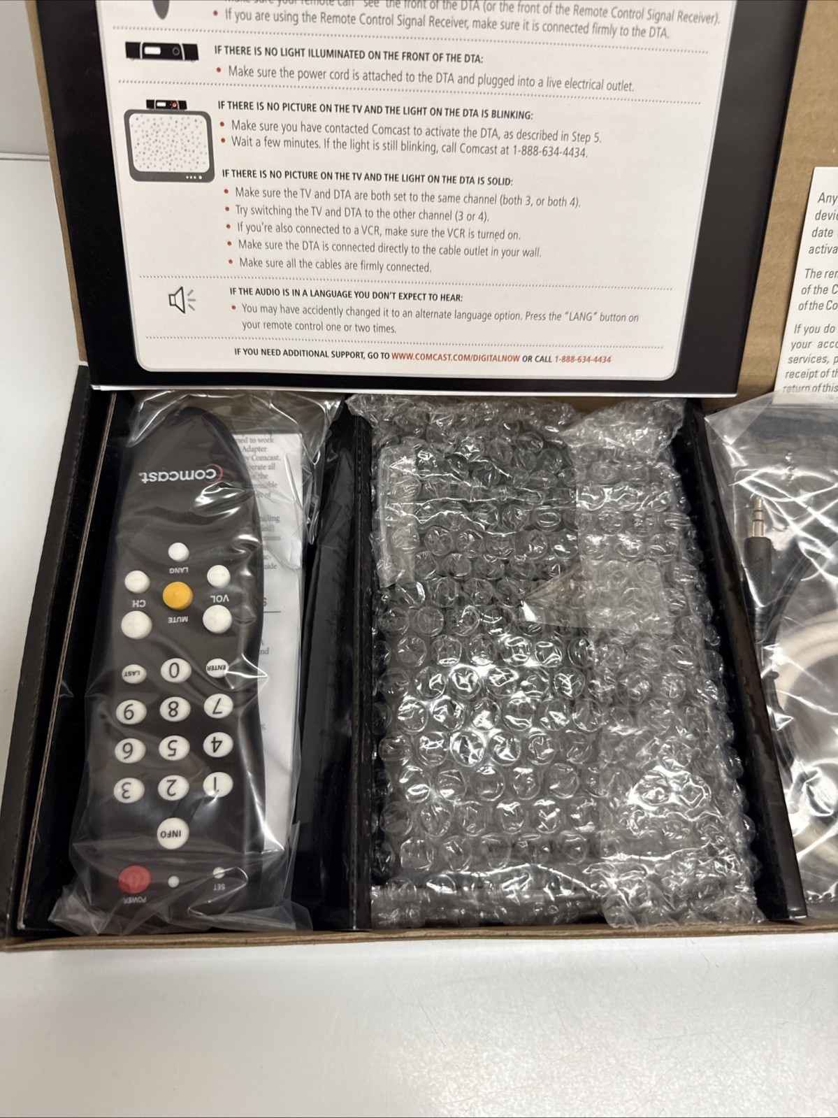 Comcast DCI105COM1 Digital Transport Adapter Self-Installation Kit Sealed Inside