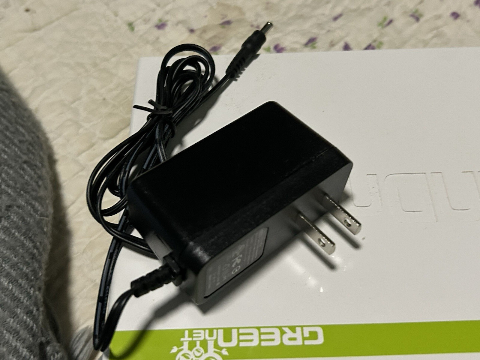 Switch Ethernet Trendnet 16 Port Model TEG-S16D Used White