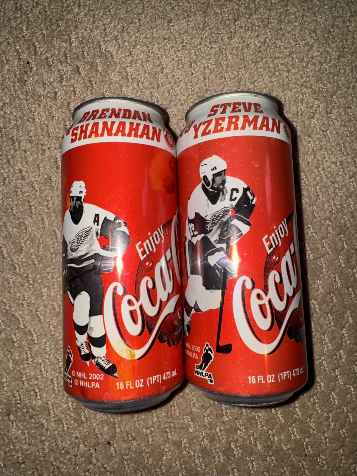Lot Of 2: Detroit Red Wings #14 Brendan Shanahan #19 Steve Yzerman Coca-Cola Can