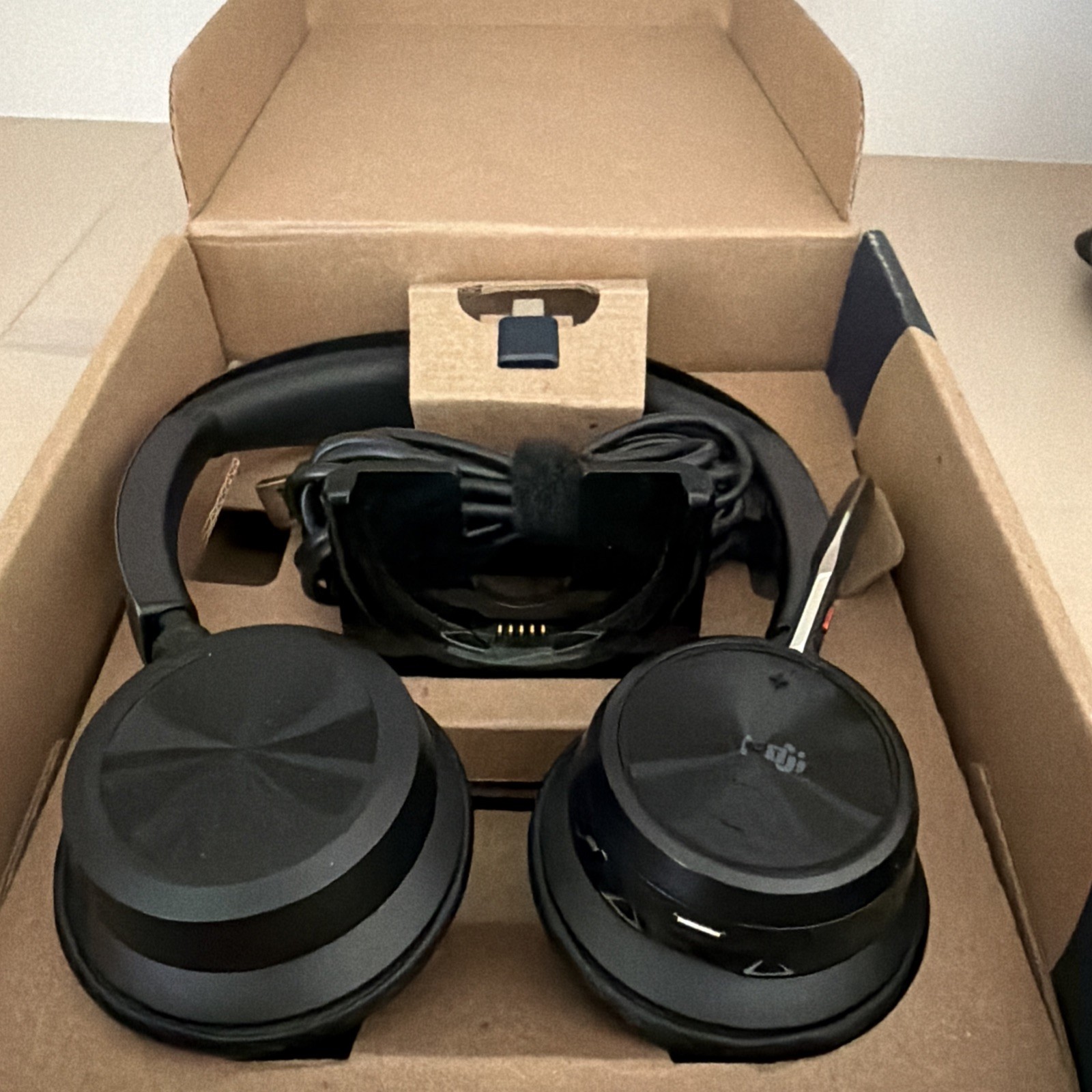 Poly Voyager Focus 2 UC Stereo Headset with Charging Stand