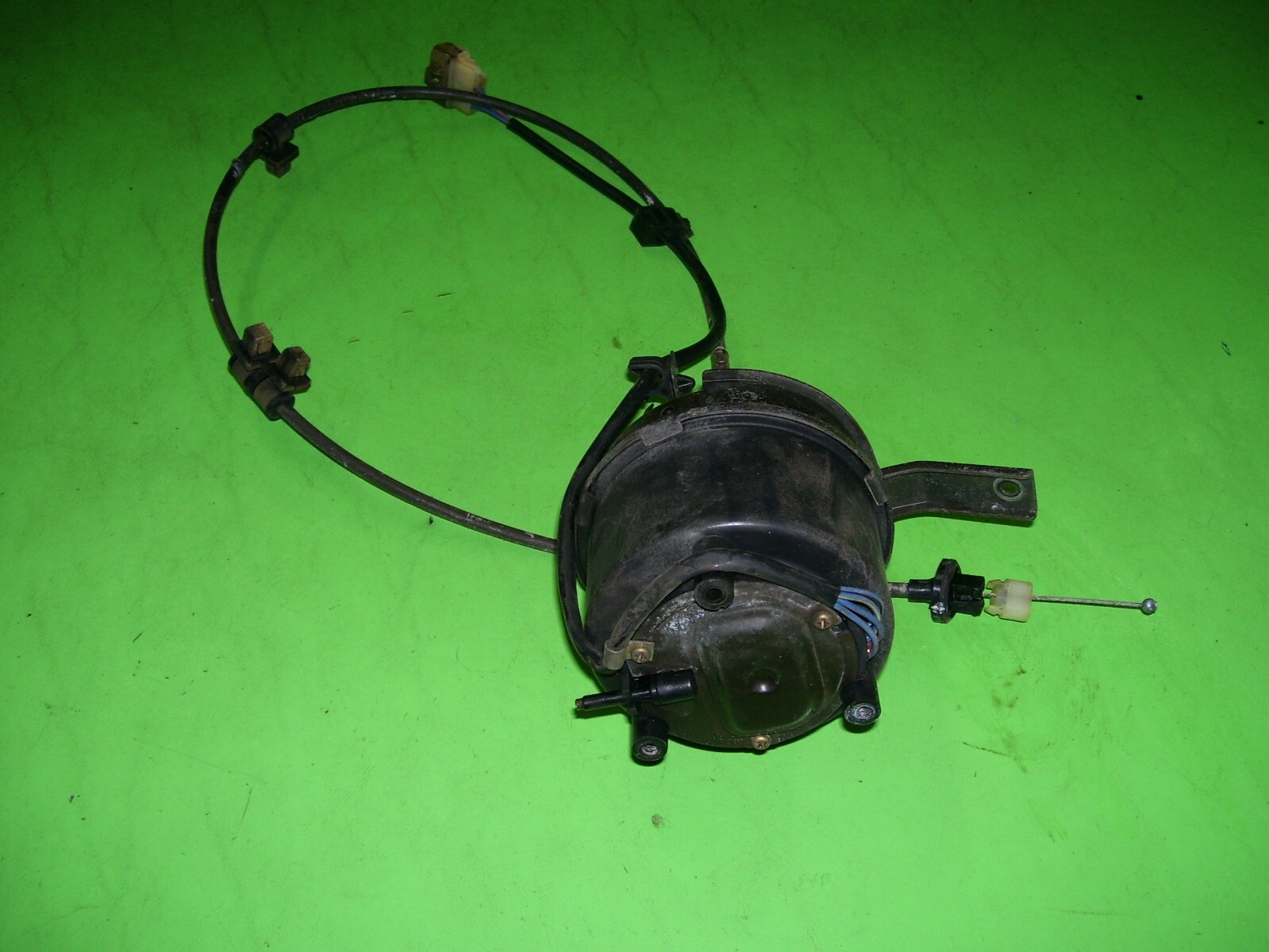 1988 Mazda 626 2.2 Liter Cruise Control Servo OEM Factory