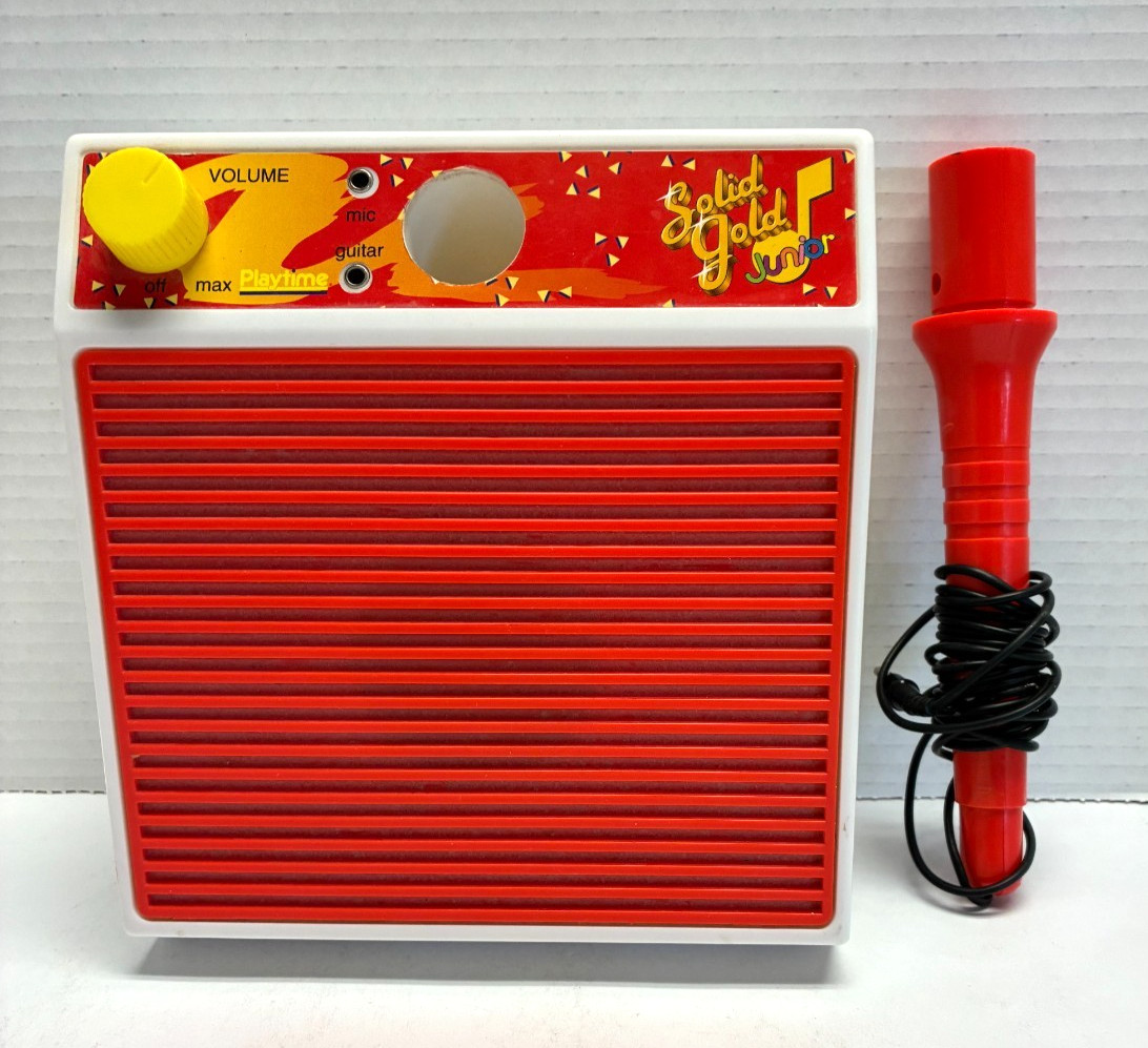D1 Playtime Solid Gold Junior Battery-Powered Speaker w/Microphone As Is 1990