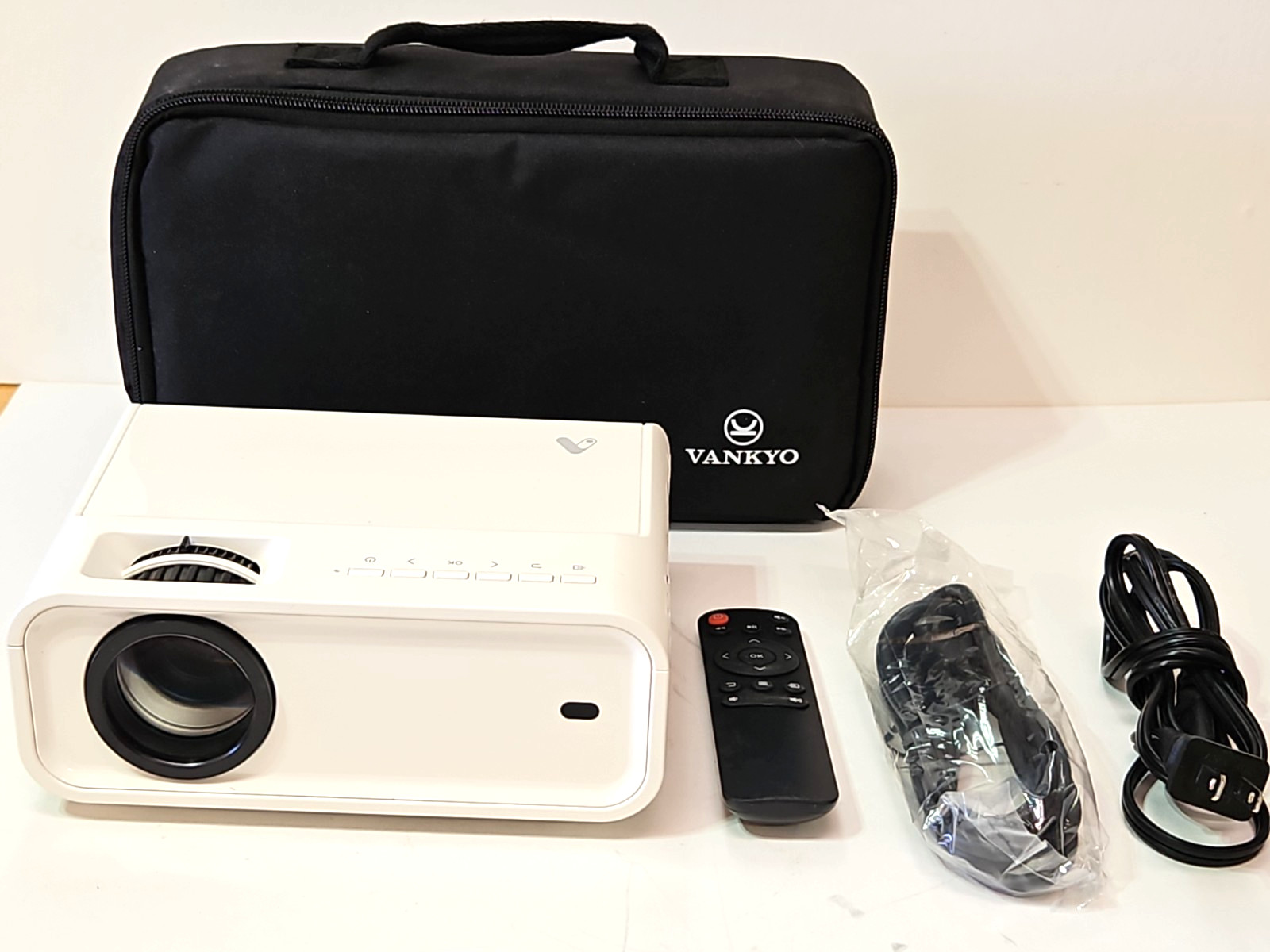 VANKYO Leisure 470C Projector Tested W/ Remote