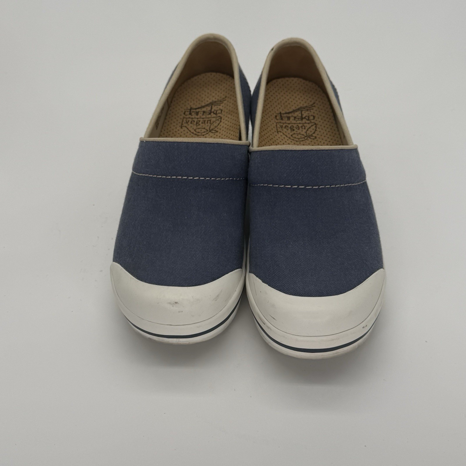 Dansko Vegan Volley clogs. Women’s Size 37 (6.5)