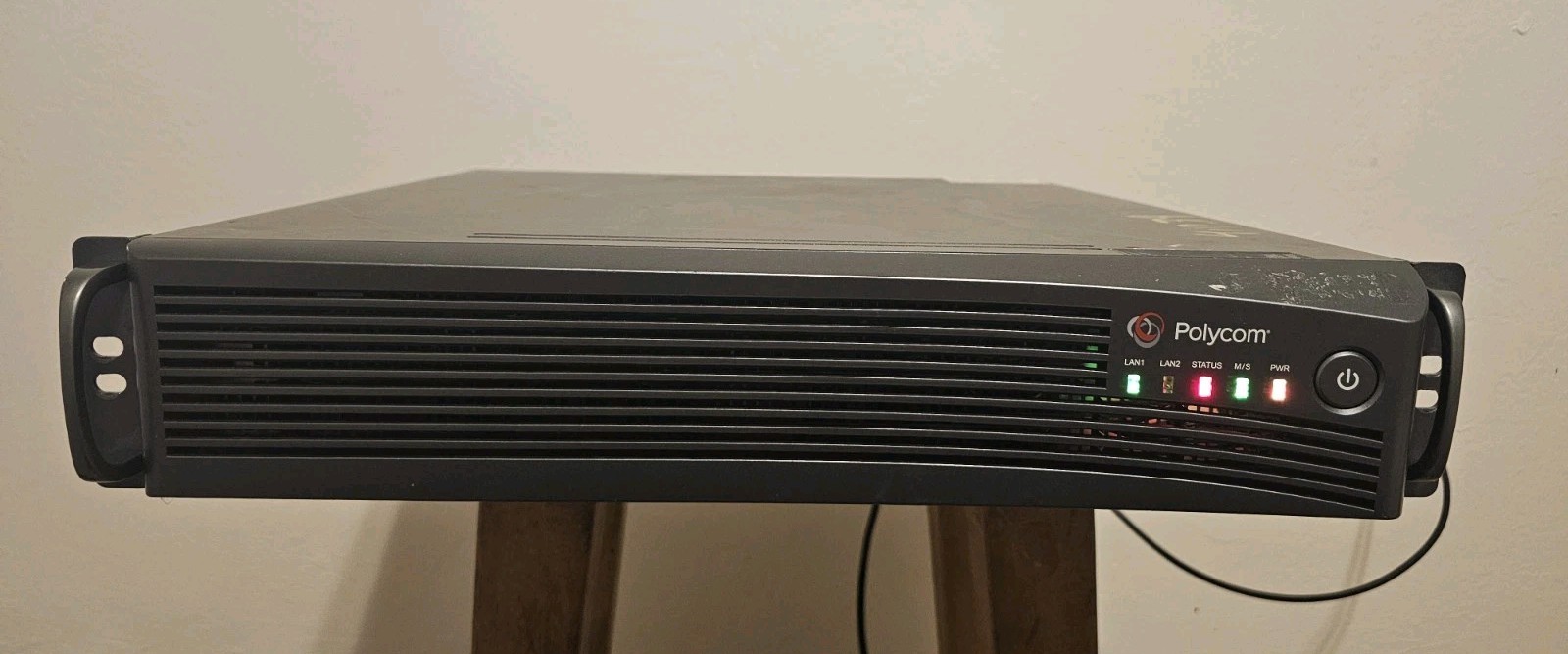 Polycom RealPresence Collaboration Server 1800 RPCS1800 MCU Powers On