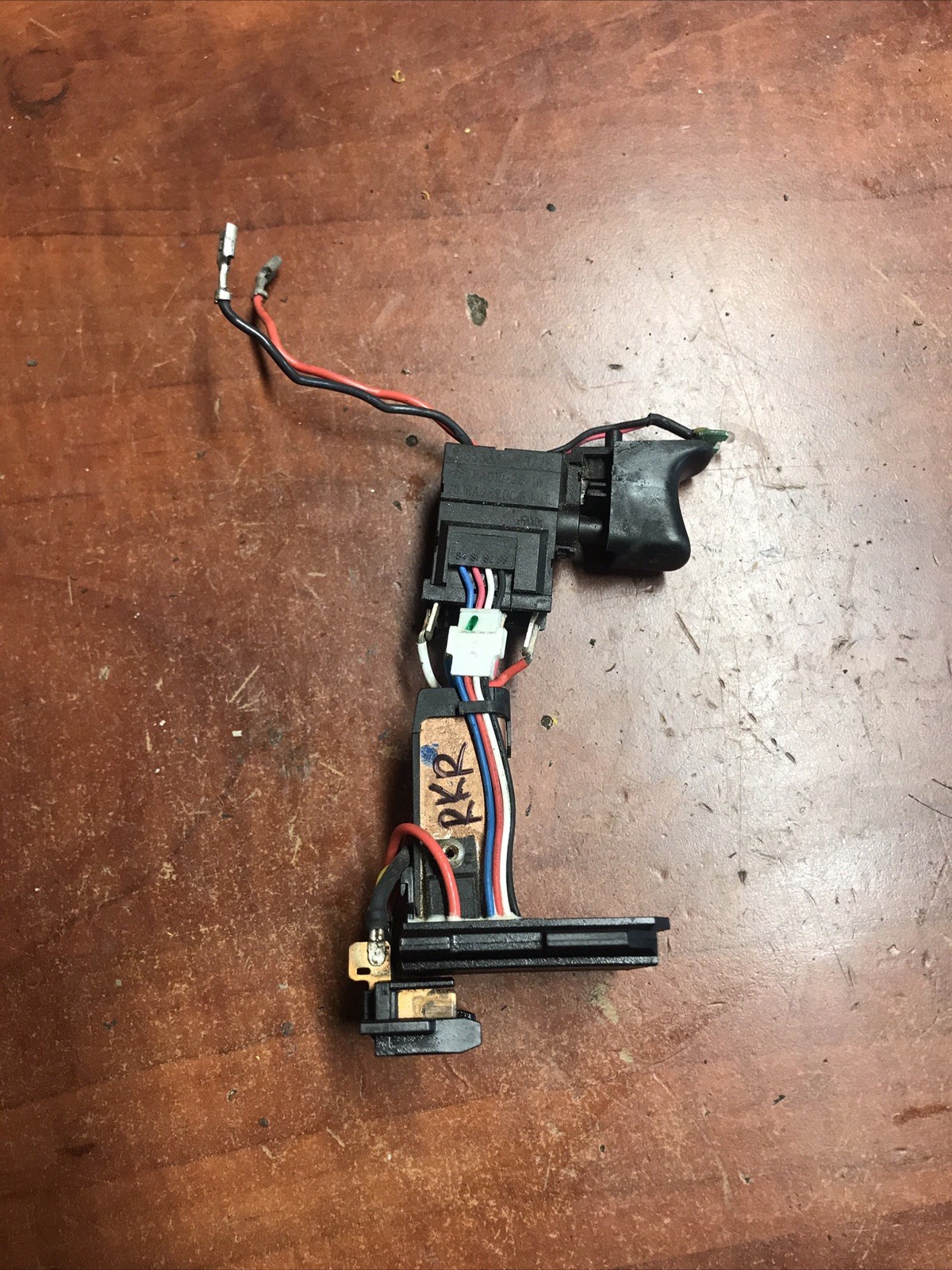 Use OEM Part Switch PCB Assy DeWALT DCD985 (Type 2) 20V 1/2” Hammer Drill